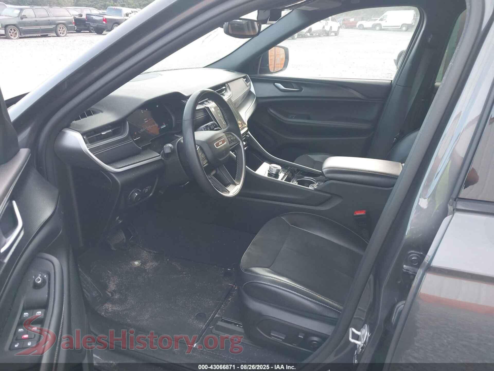 2023 JEEP GRAND CHEROKEE L VIN 1C4RJKAG0P8881659, rear view