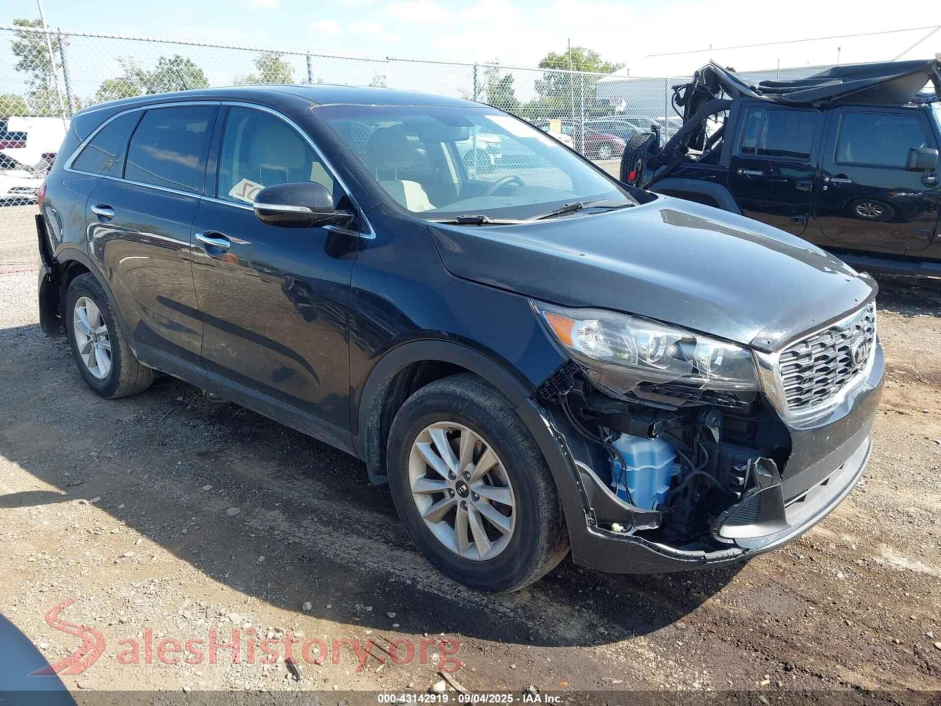 2020 KIA SORENTO VIN 5XYPG4A33LG629650, auction photo