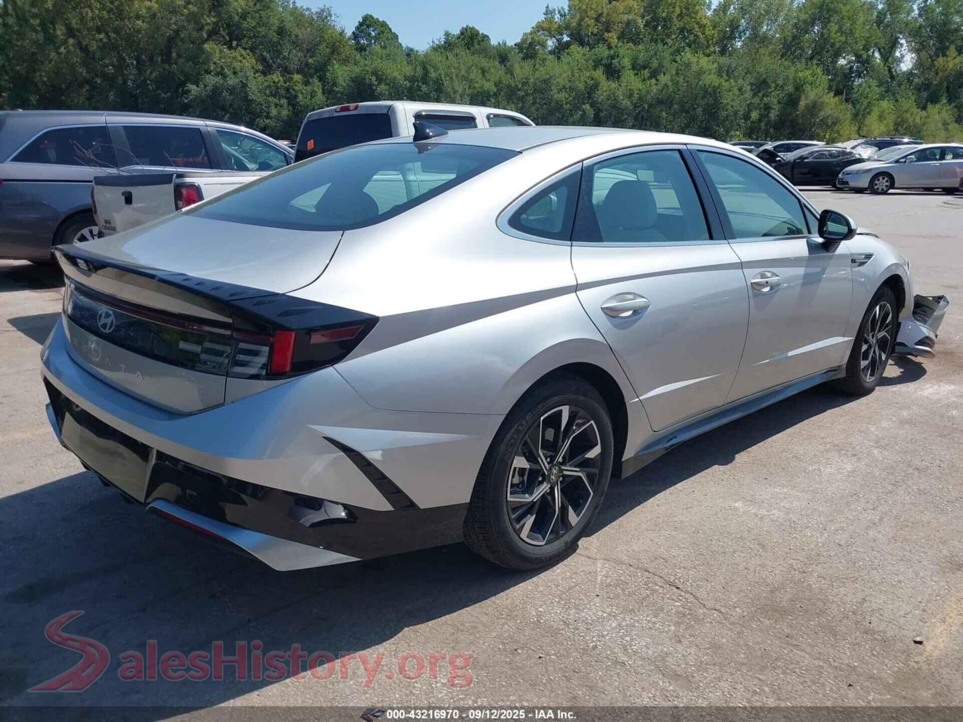 2025 HYUNDAI SONATA VIN KMHL64JA8SA511250, rear driver side
