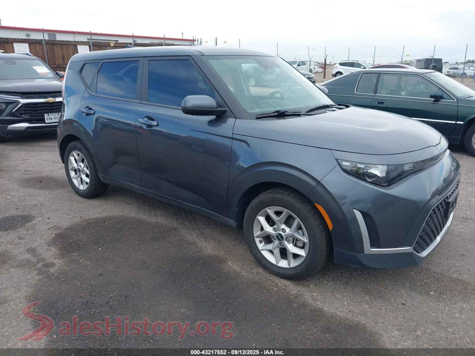 KNDJ23AU0P7885321 2023 KIA SOUL