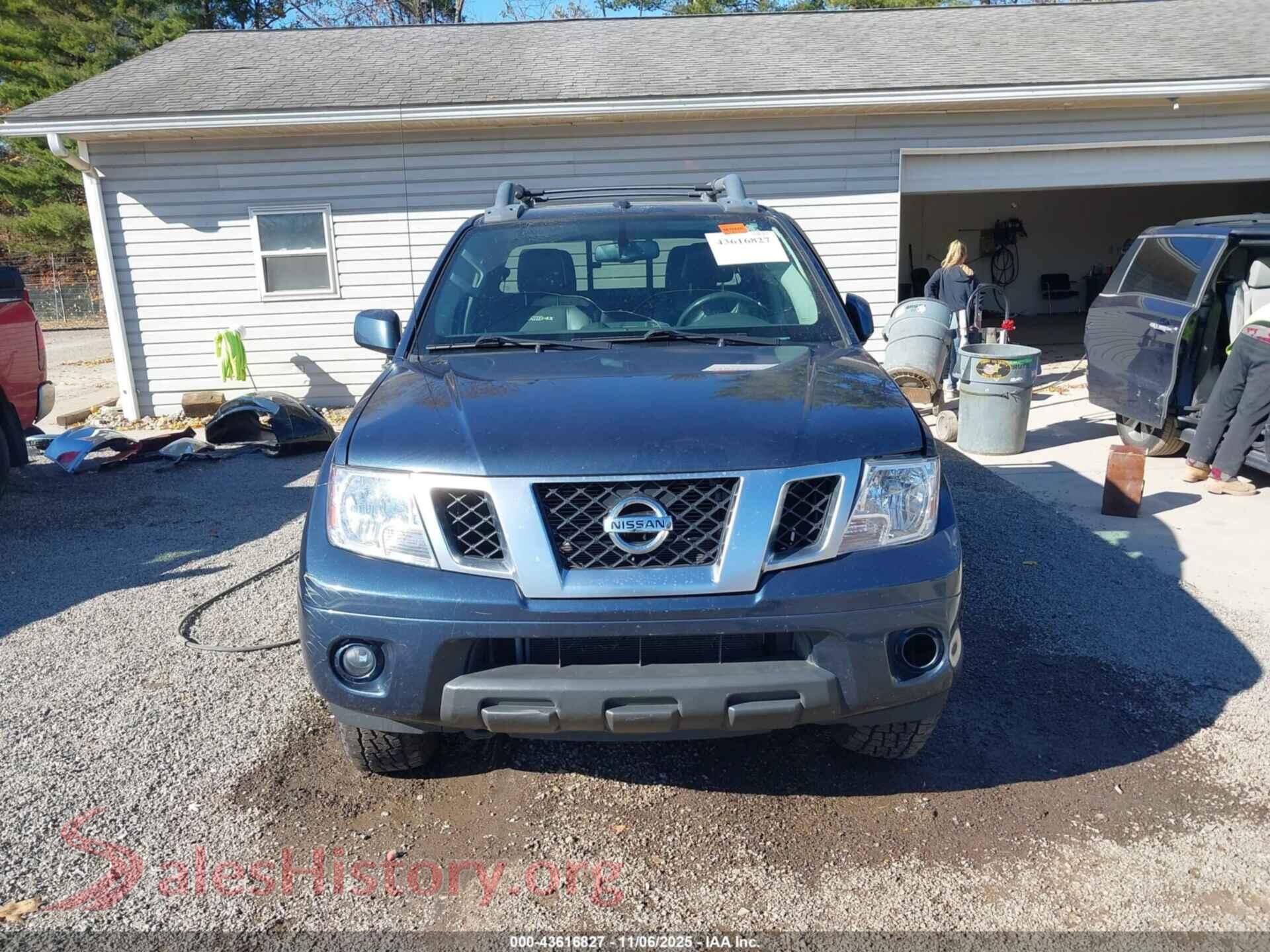 2020 NISSAN FRONTIER VIN 1N6ED0EB5LN722671, damage close-up