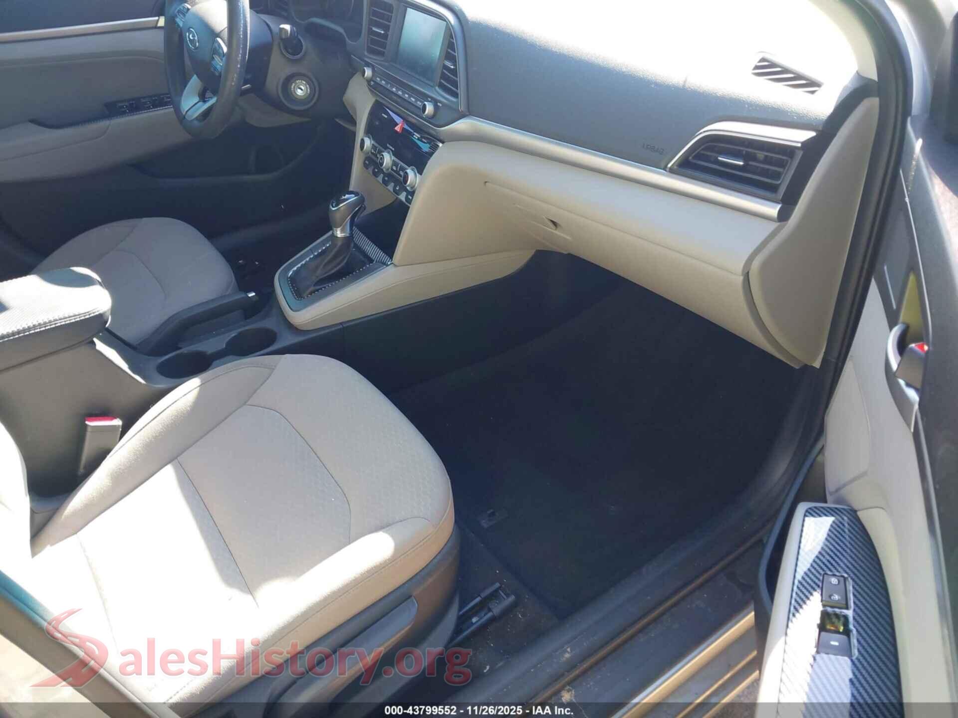 2020 HYUNDAI ELANTRA VIN 5NPD84LF0LH573263, rear view
