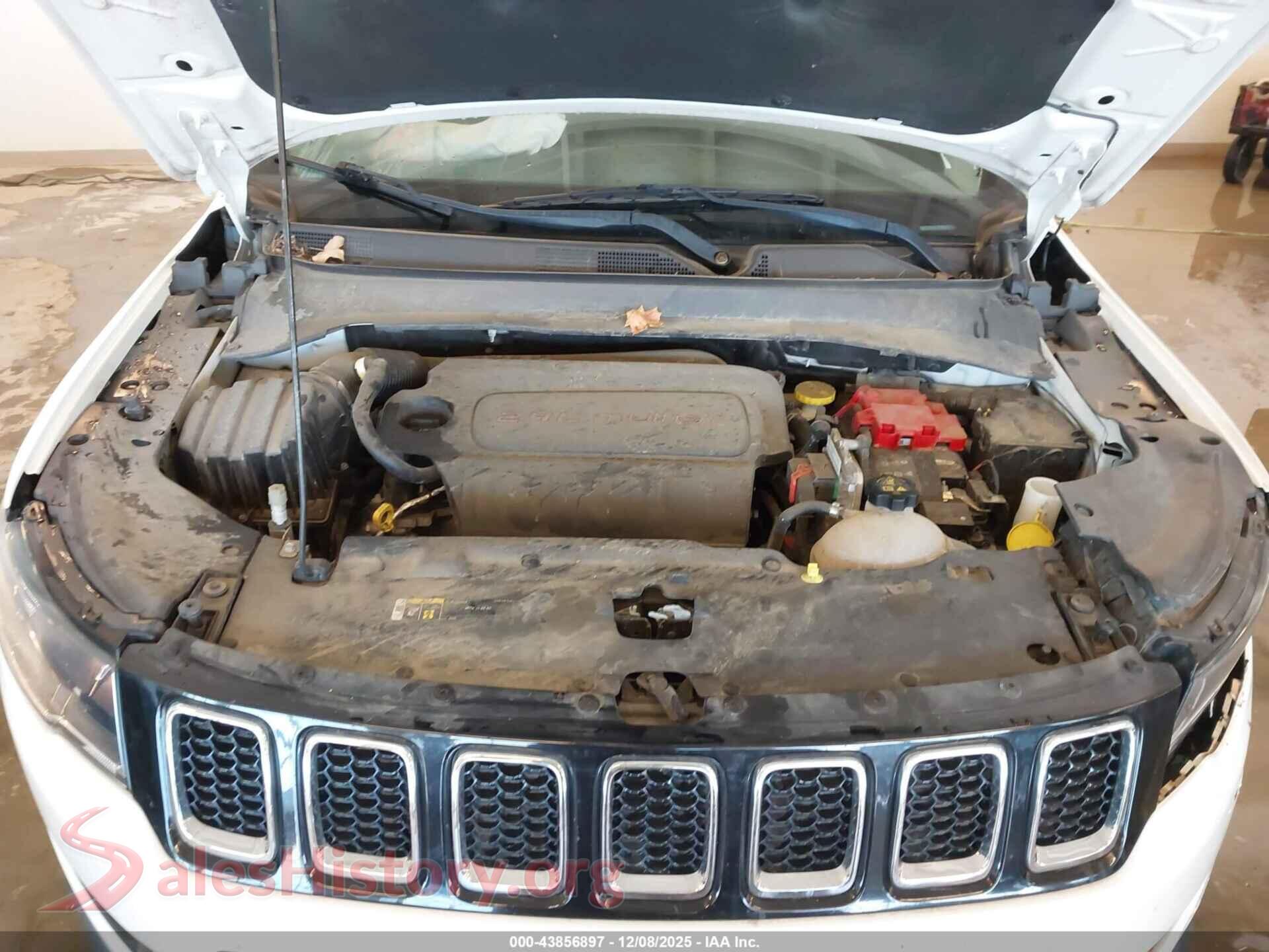 2019 JEEP COMPASS VIN 3C4NJDBB4KT809807, interior dashboard
