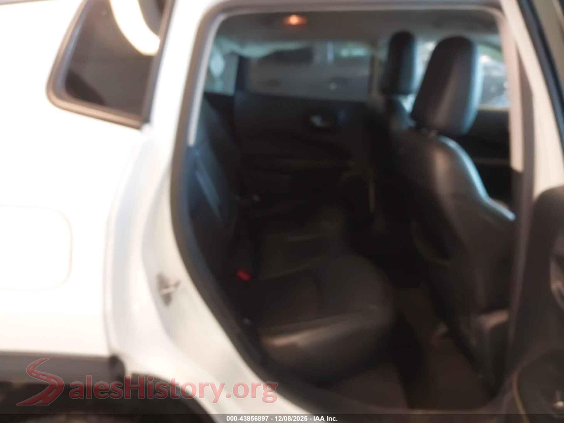 2019 JEEP COMPASS VIN 3C4NJDBB4KT809807, front passenger side