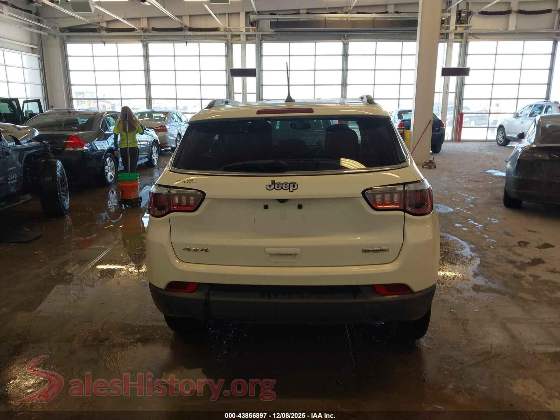 2019 JEEP COMPASS VIN 3C4NJDBB4KT809807, auction photo 16