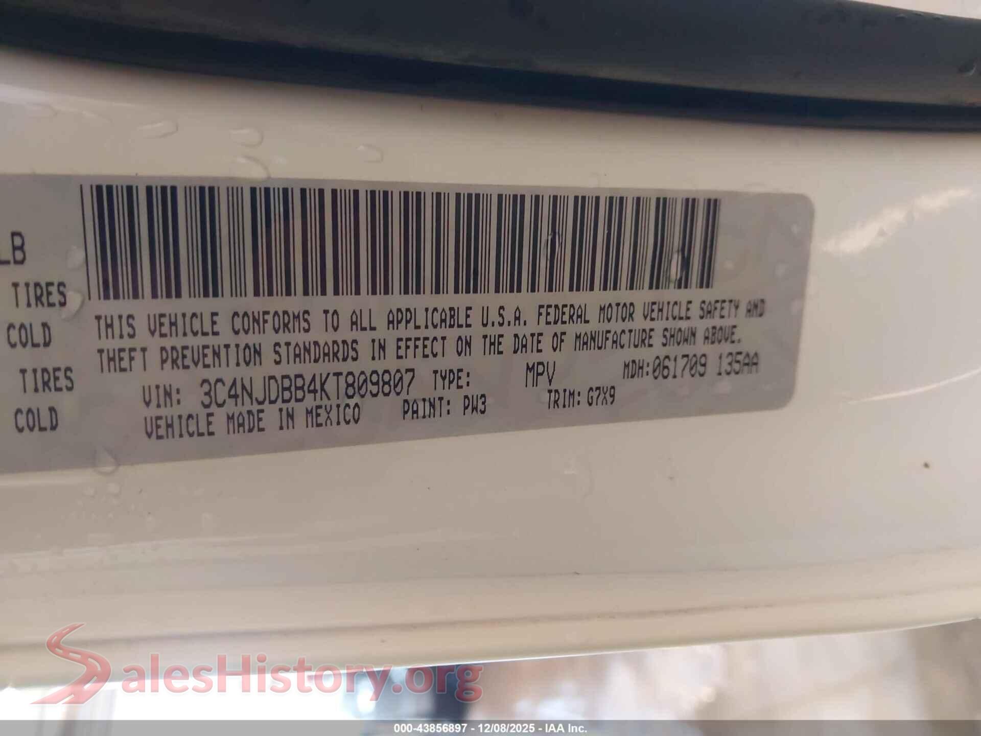 2019 JEEP COMPASS VIN 3C4NJDBB4KT809807, engine bay