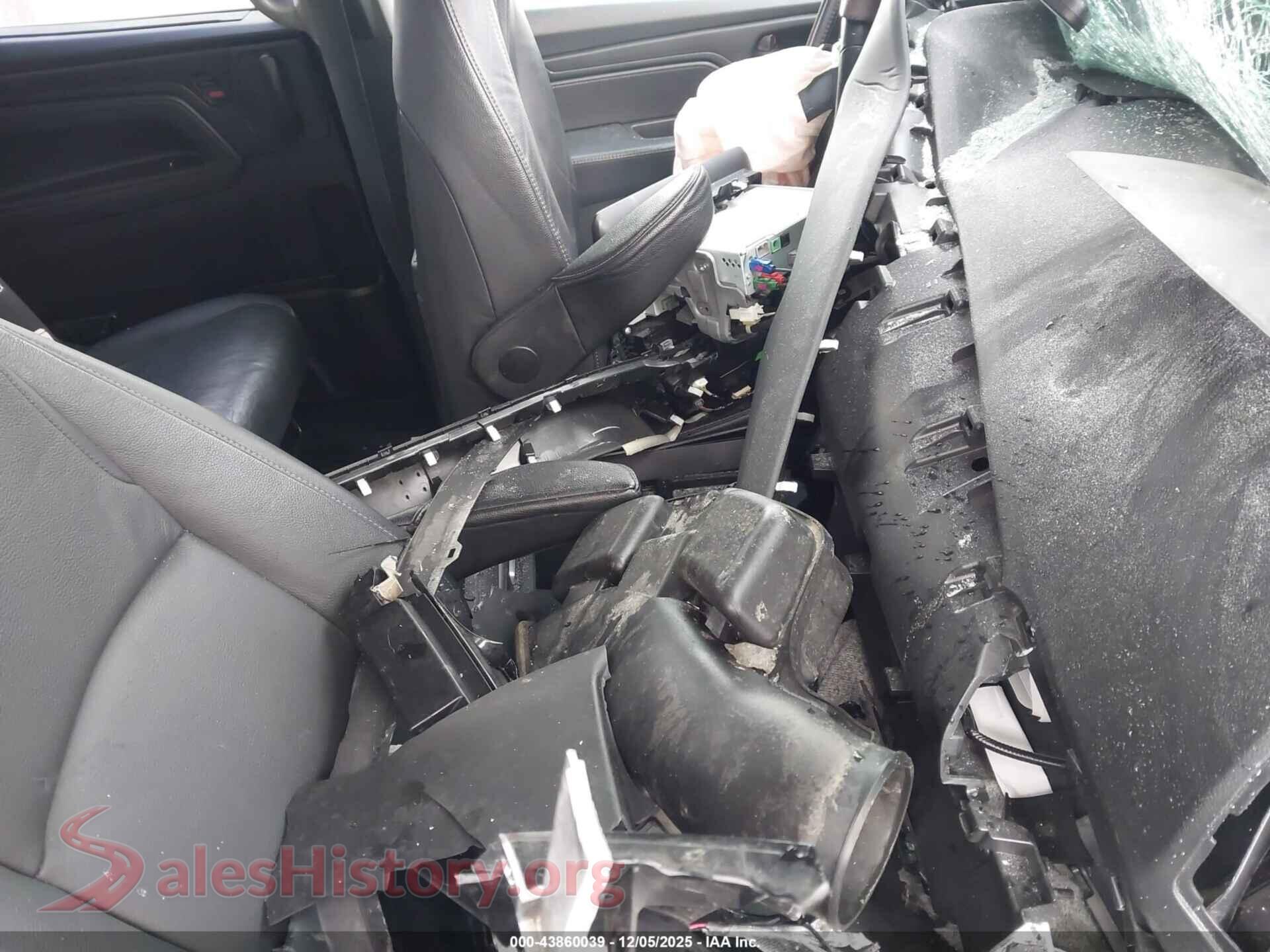 2022 HONDA ODYSSEY VIN 5FNRL6H76NB033015, rear view