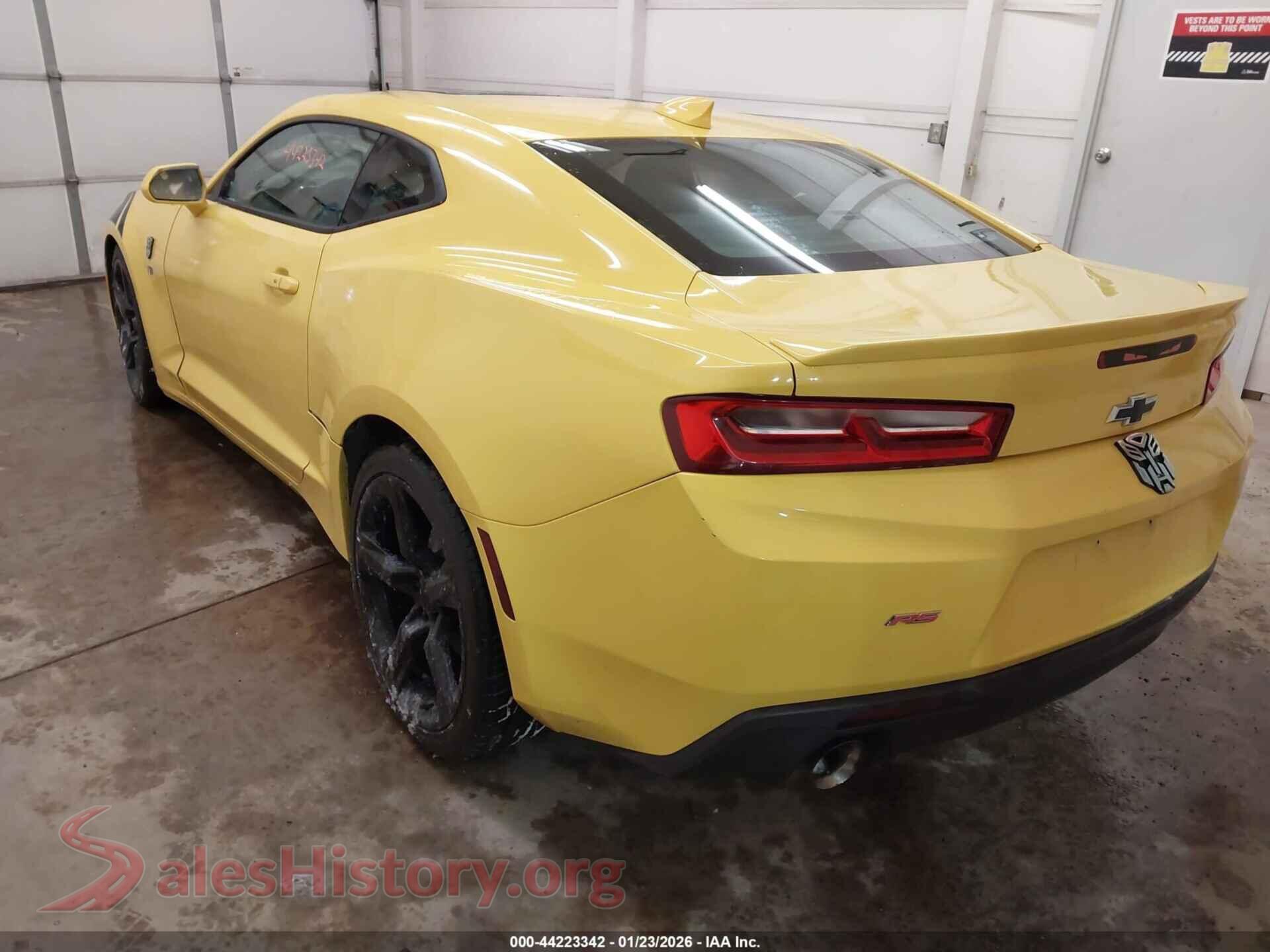 2017 CHEVROLET CAMARO VIN 1G1FB1RS1H0127035, driver side view