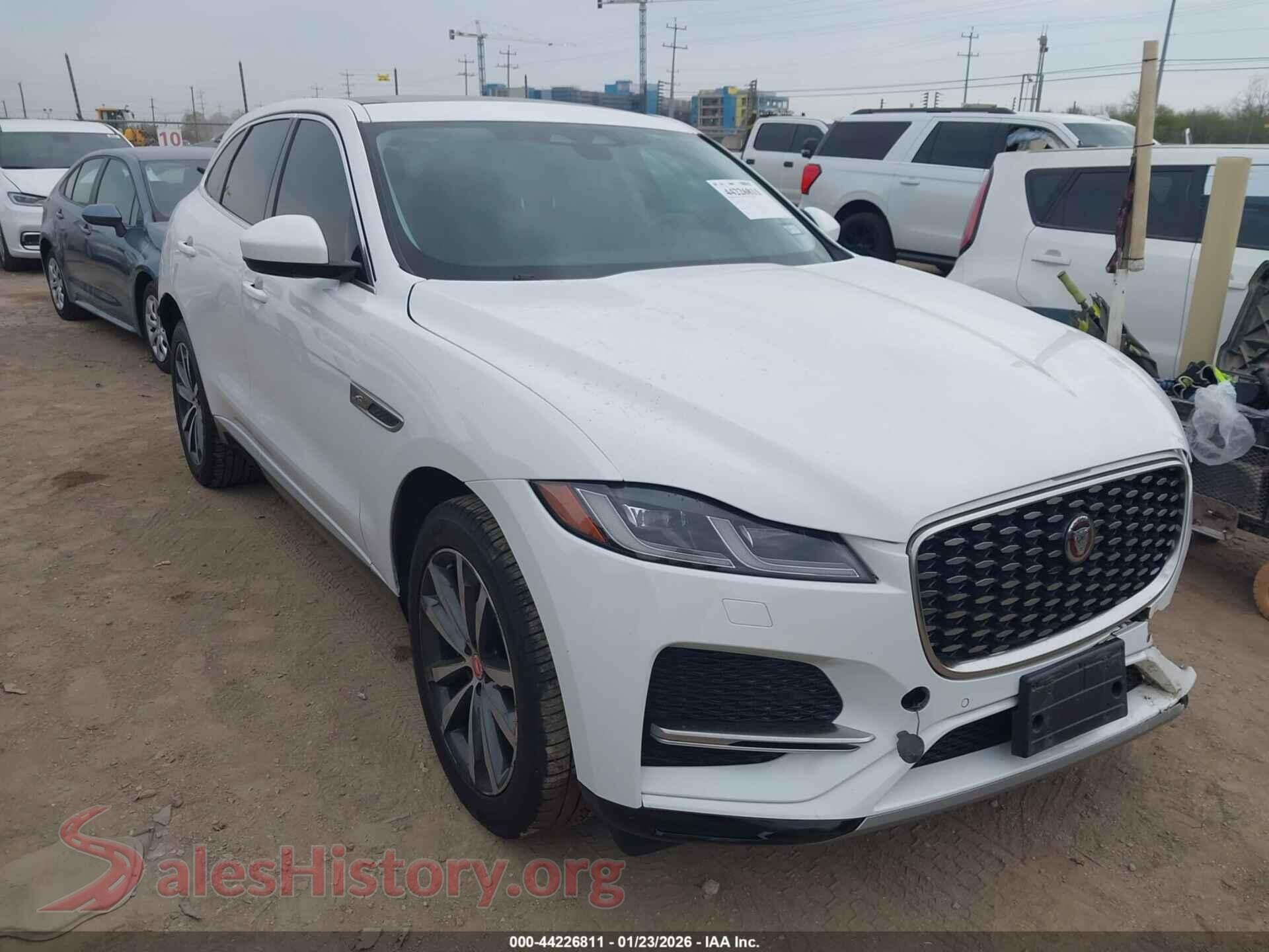 SADCJ2EX7PA705589 2023 JAGUAR F-PACE