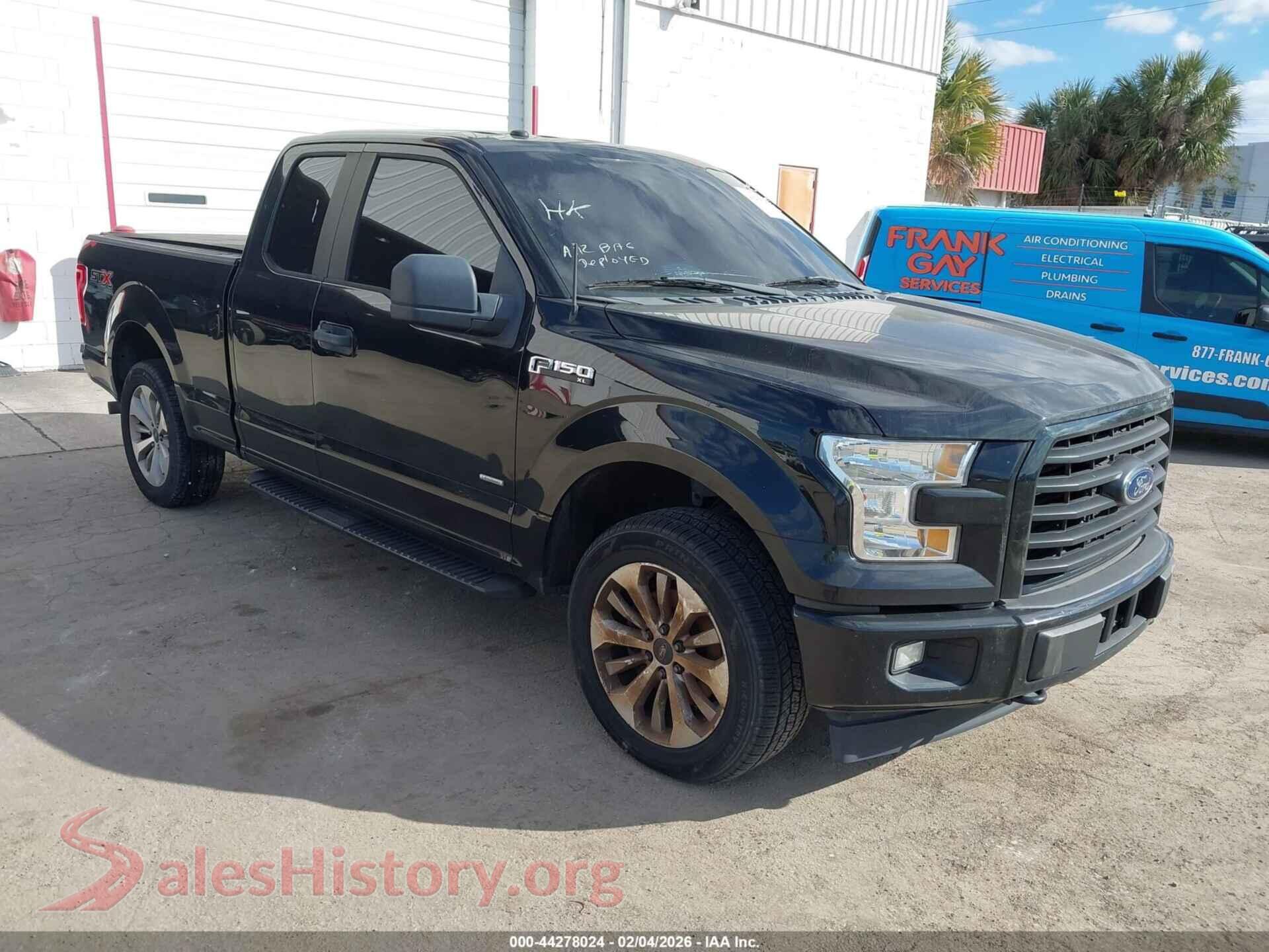 1FTEX1EPXHFC00812 2017 FORD F-150