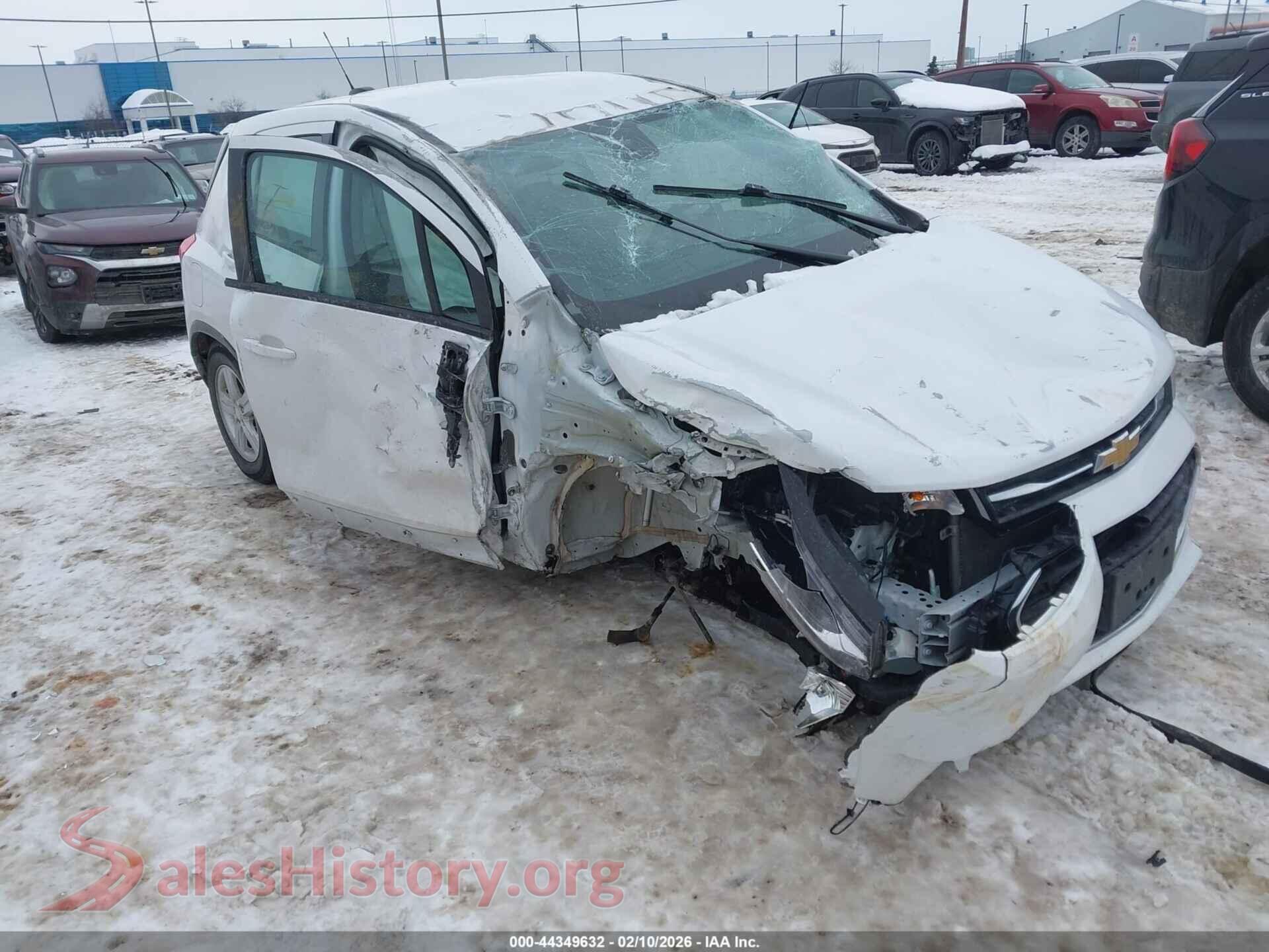 3GNCJKSB8LL113729 2020 CHEVROLET TRAX