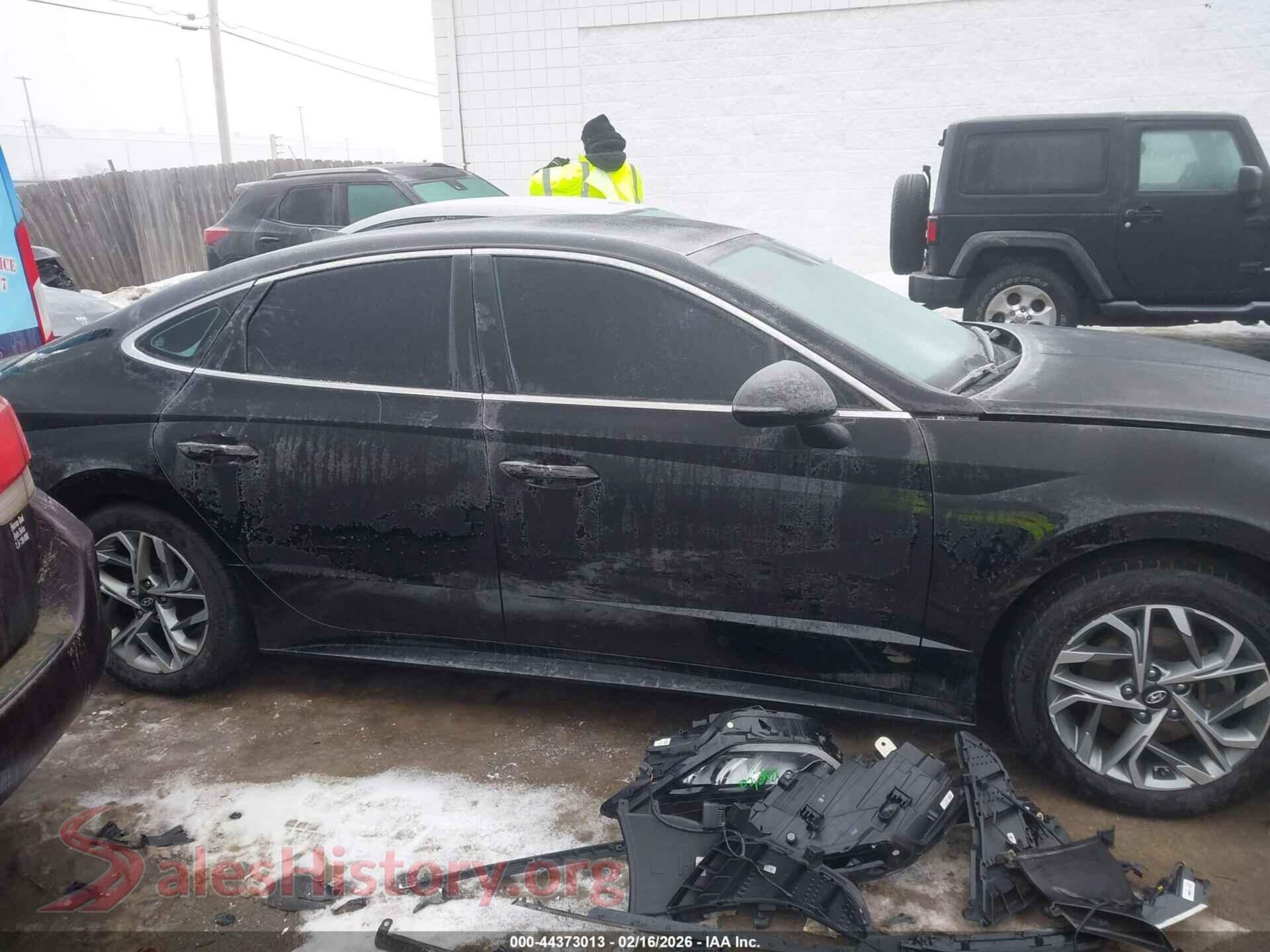 2022 HYUNDAI SONATA VIN KMHL64JA1NA210310, auction photo 14