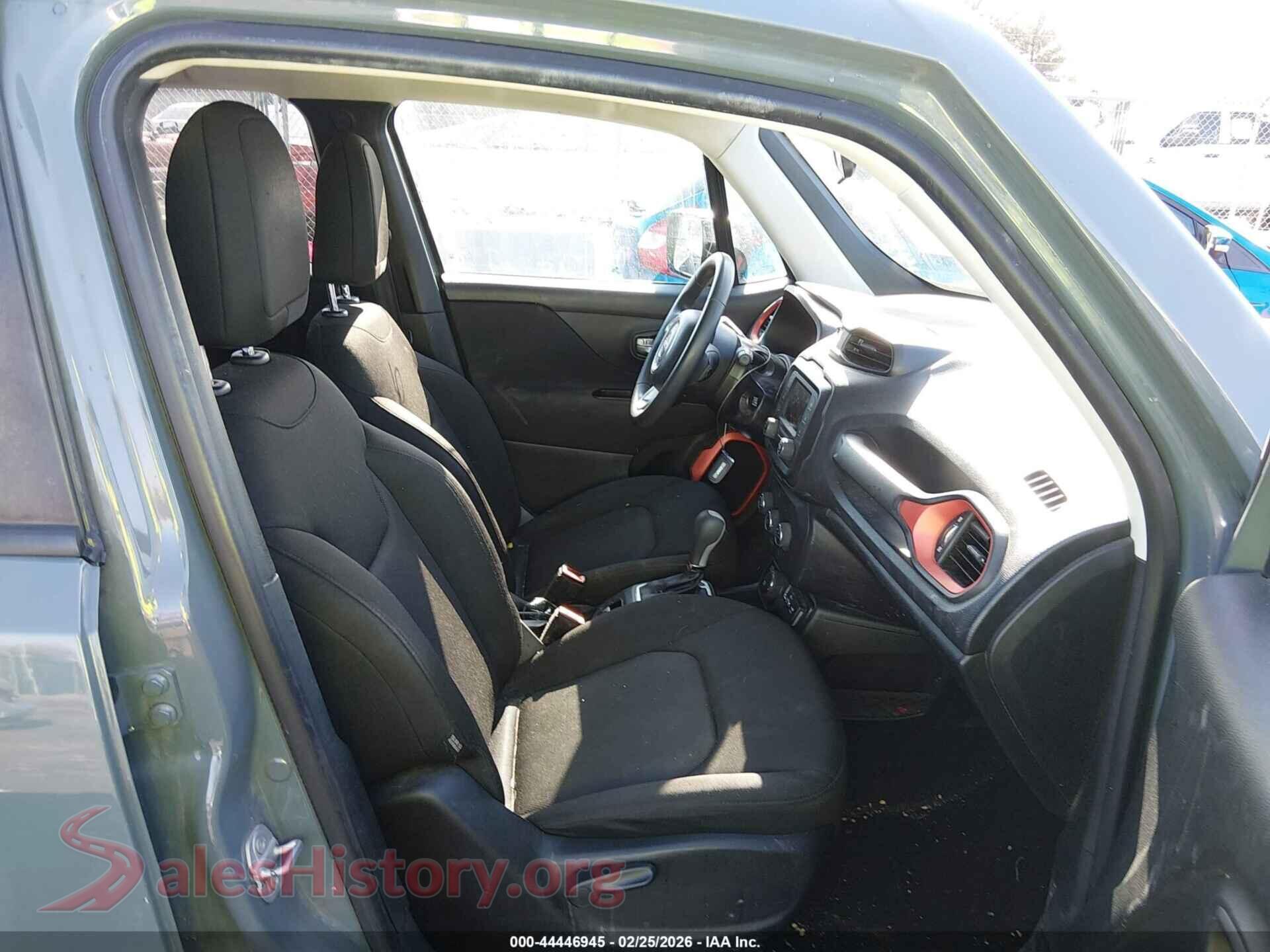 2018 JEEP RENEGADE VIN ZACCJBAB6JPH25684, rear view