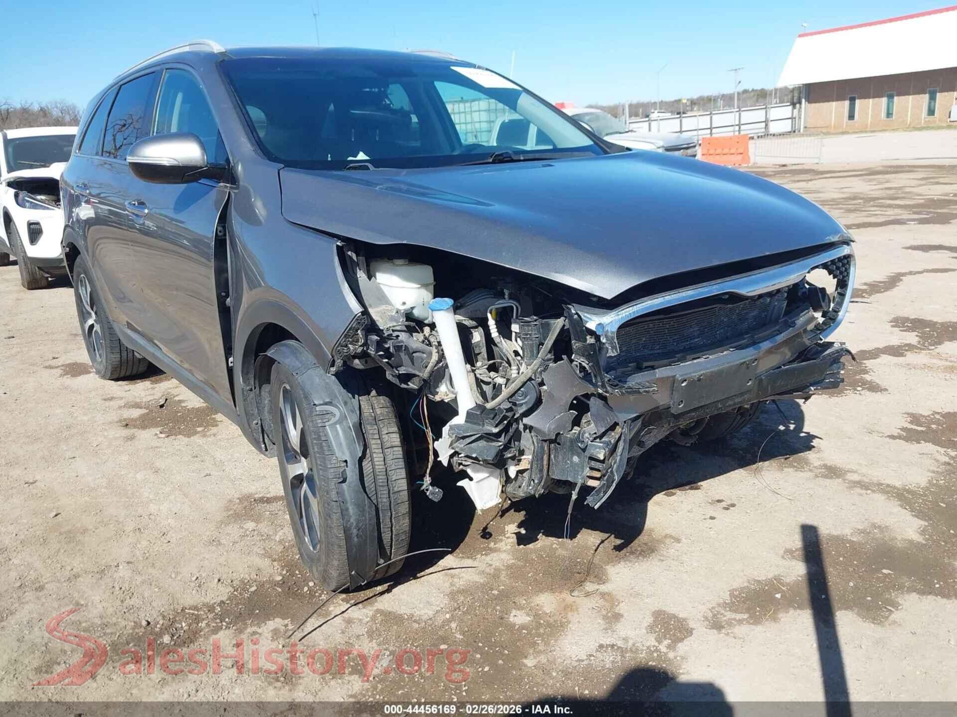 2018 KIA SORENTO VIN 5XYPH4A54JG396020, auction photo