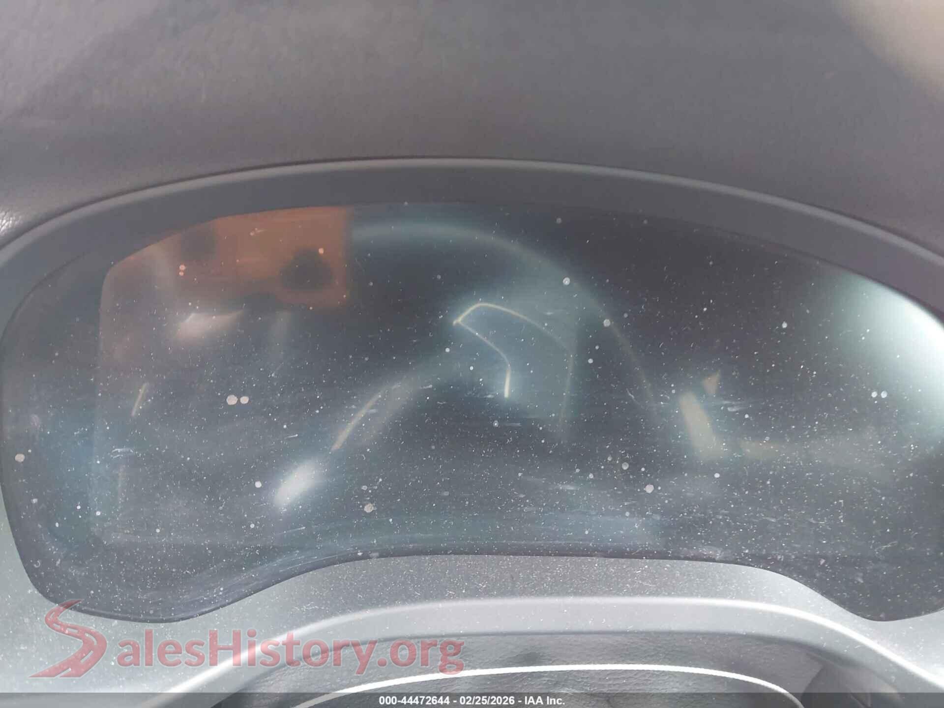 2020 BMW X3 PHEV VIN 5UXTS1C05L9C73560, passenger side view