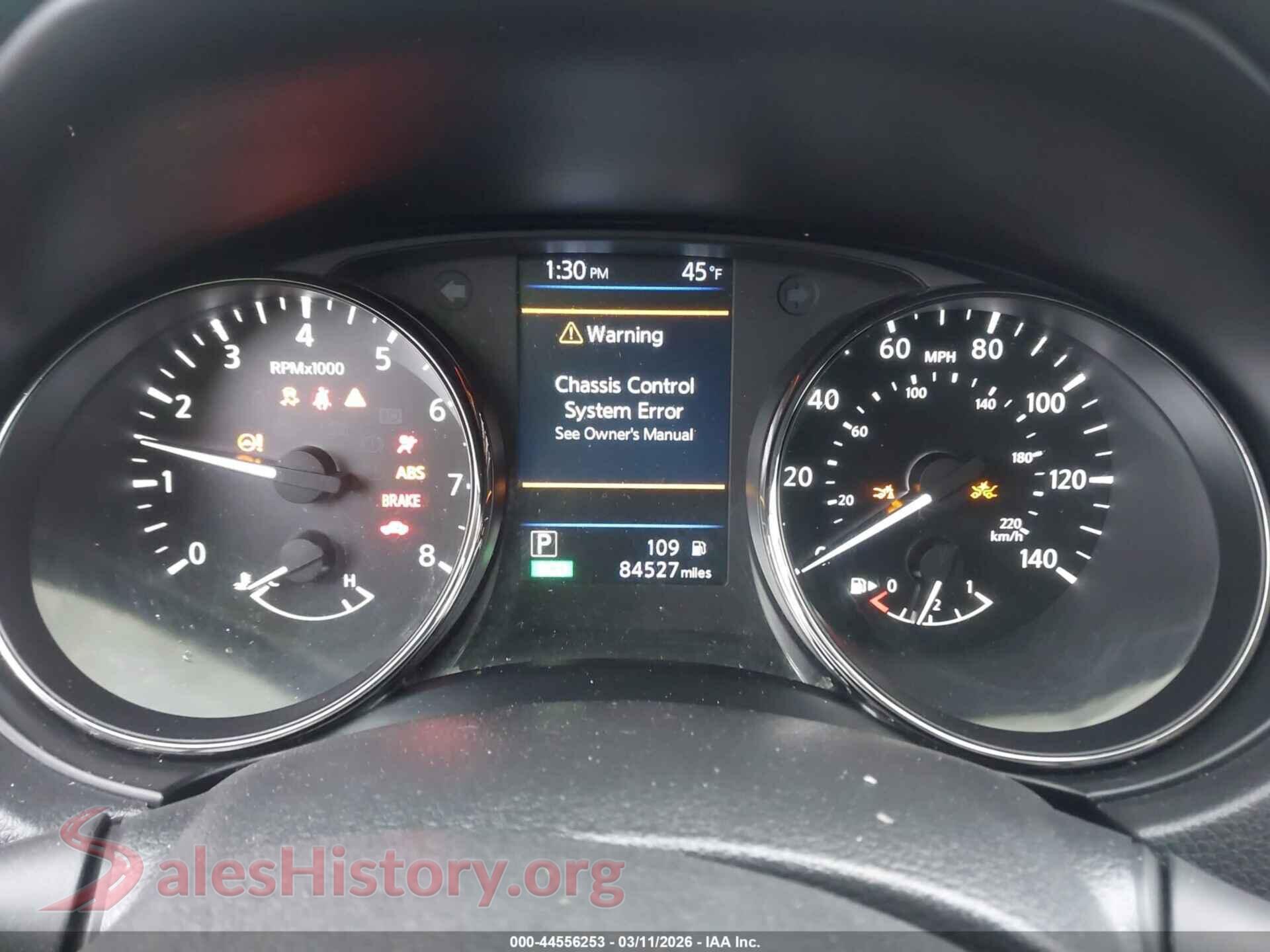 2020 NISSAN ROGUE VIN JN8AT2MT0LW039382, passenger side view