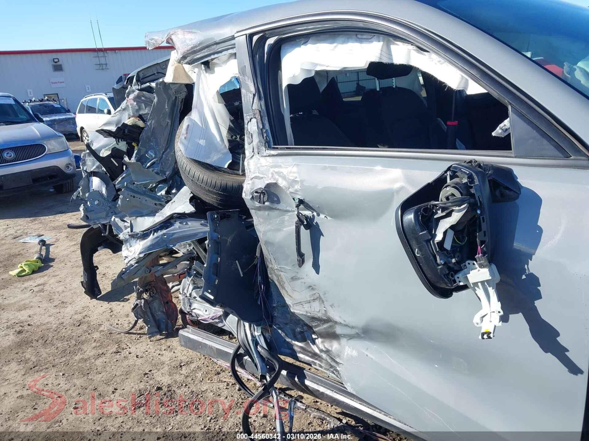 2026 HONDA HR-V VIN 3CZRZ2H59TM731112, auction photo 21