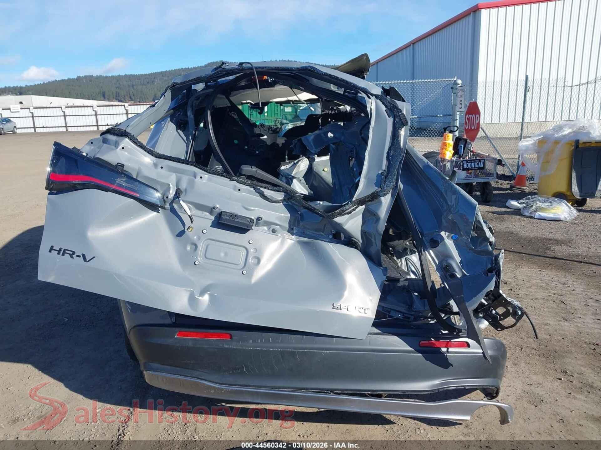2026 HONDA HR-V VIN 3CZRZ2H59TM731112, auction photo 16