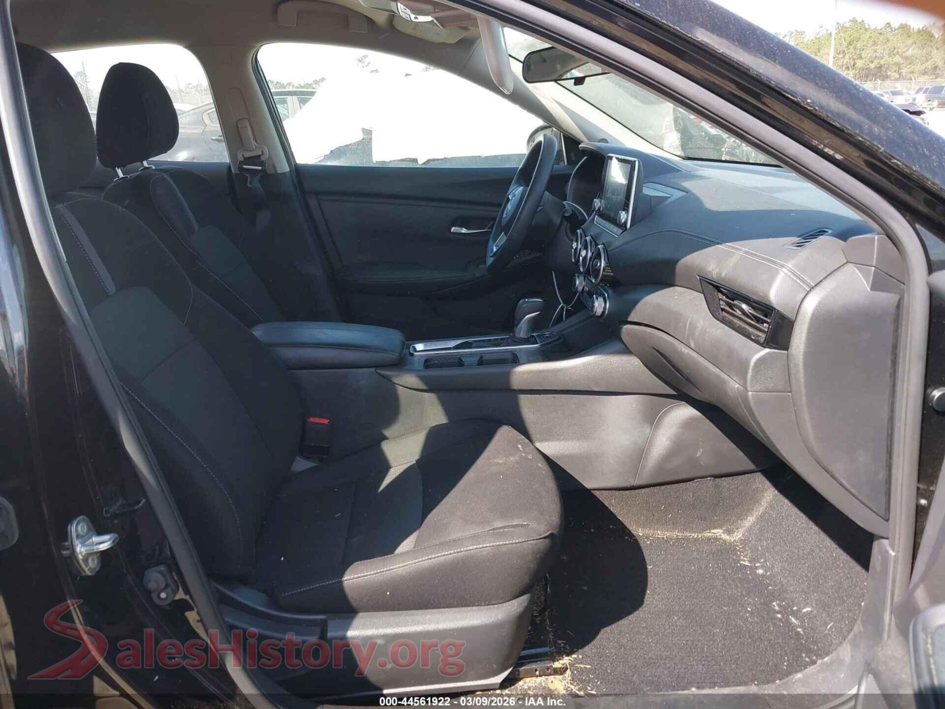 2024 NISSAN SENTRA VIN 3N1AB8CV0RY378071, rear view