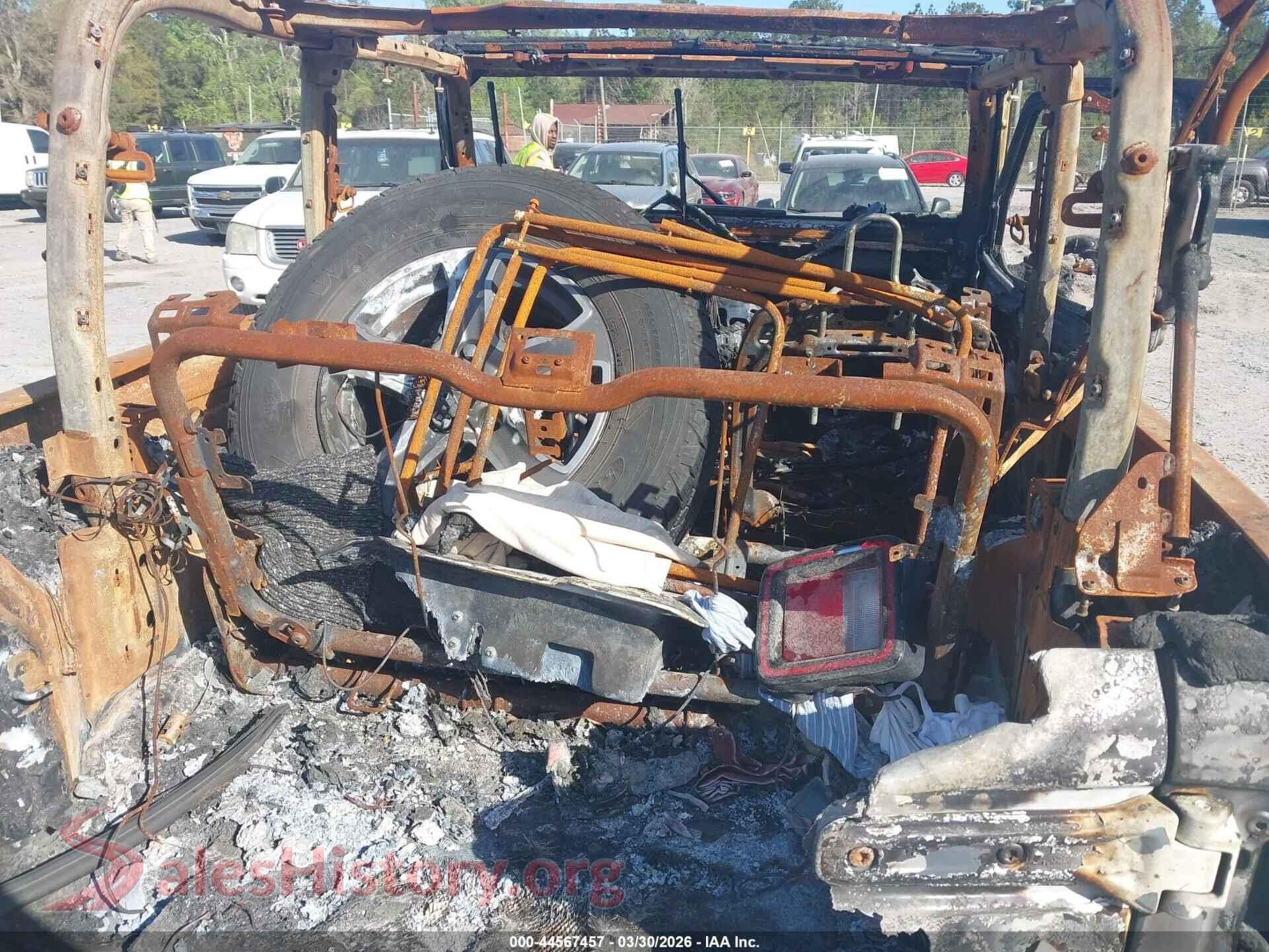 2018 JEEP WRANGLER VIN 1C4GJXAG5JW169459, damage close-up