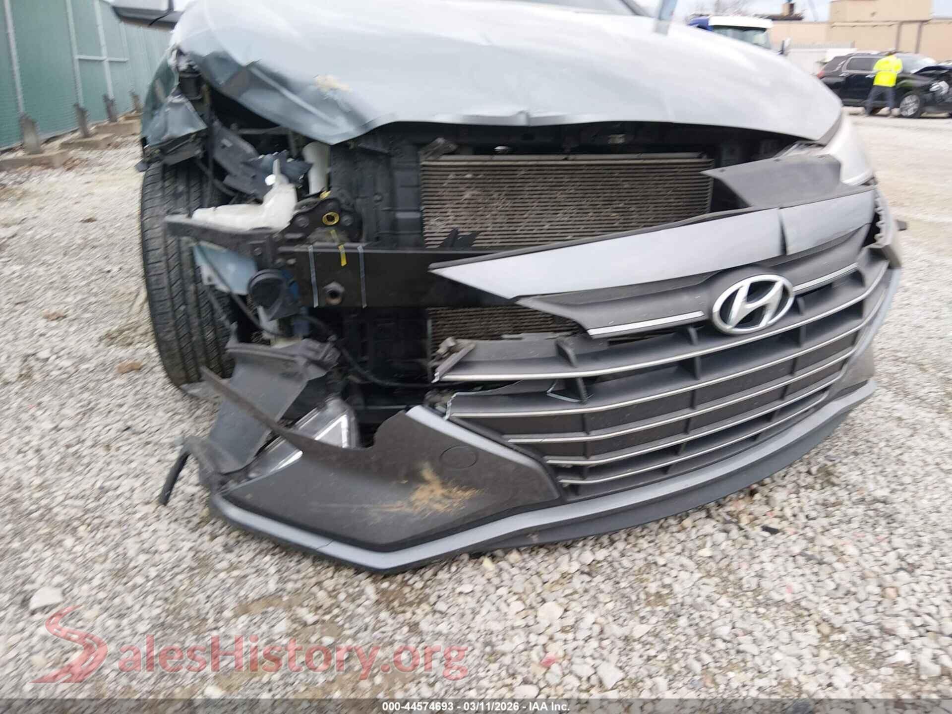 2019 HYUNDAI ELANTRA VIN KMHD74LF1KU831745, rear passenger side