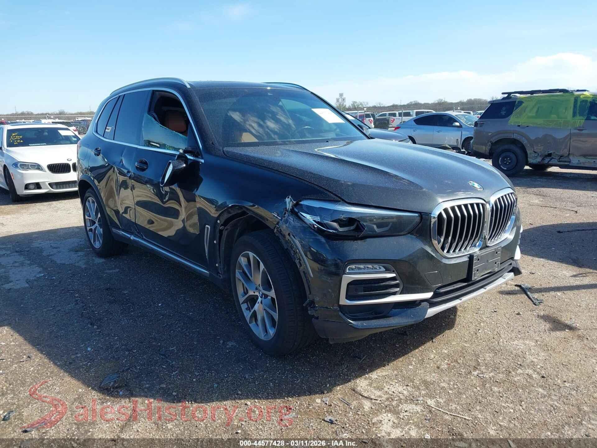 5UXCR6C5XKLK83827 2019 BMW X5