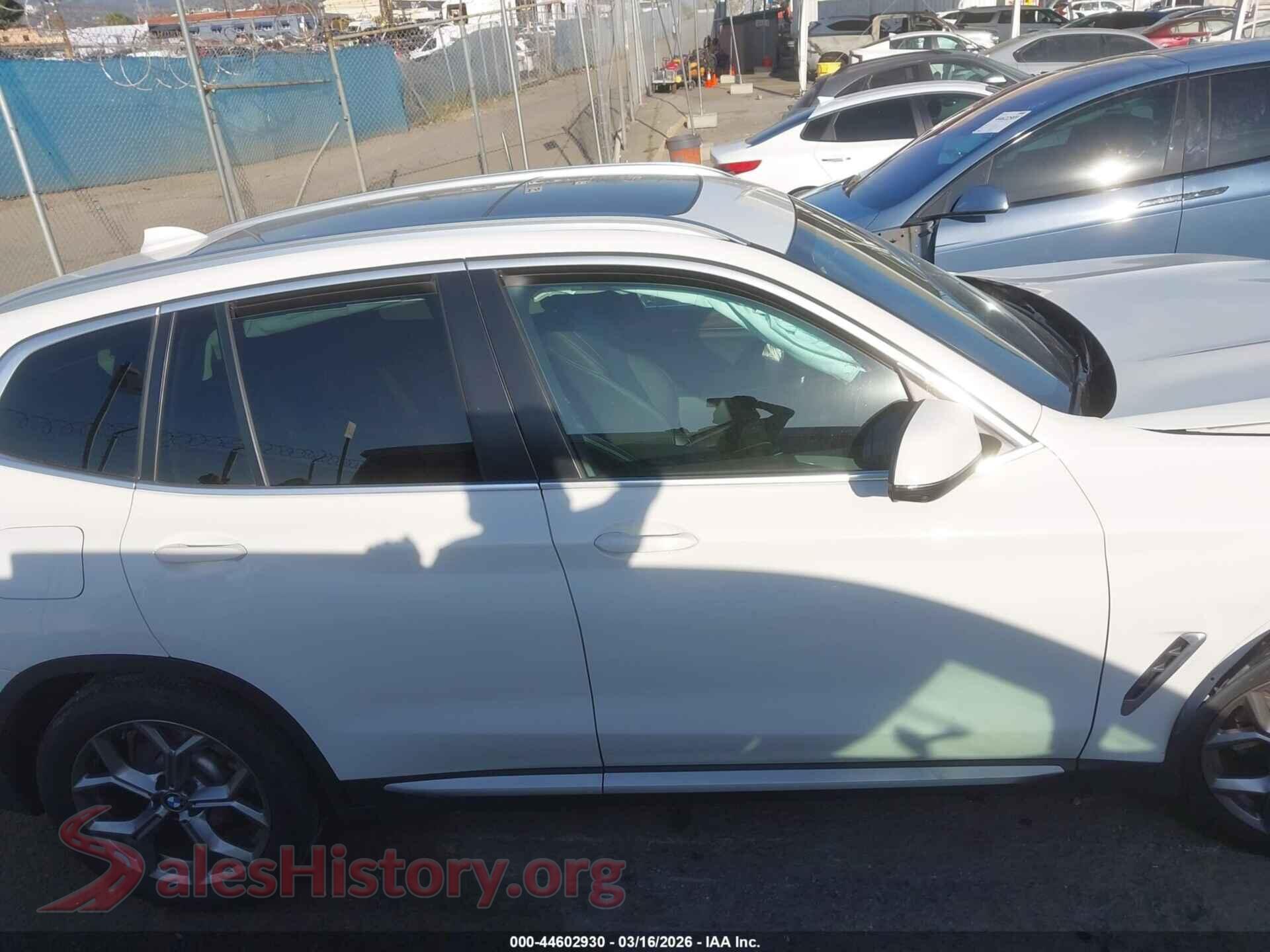2024 BMW X3 VIN 5UX43DP0XR9U43771, damage close-up
