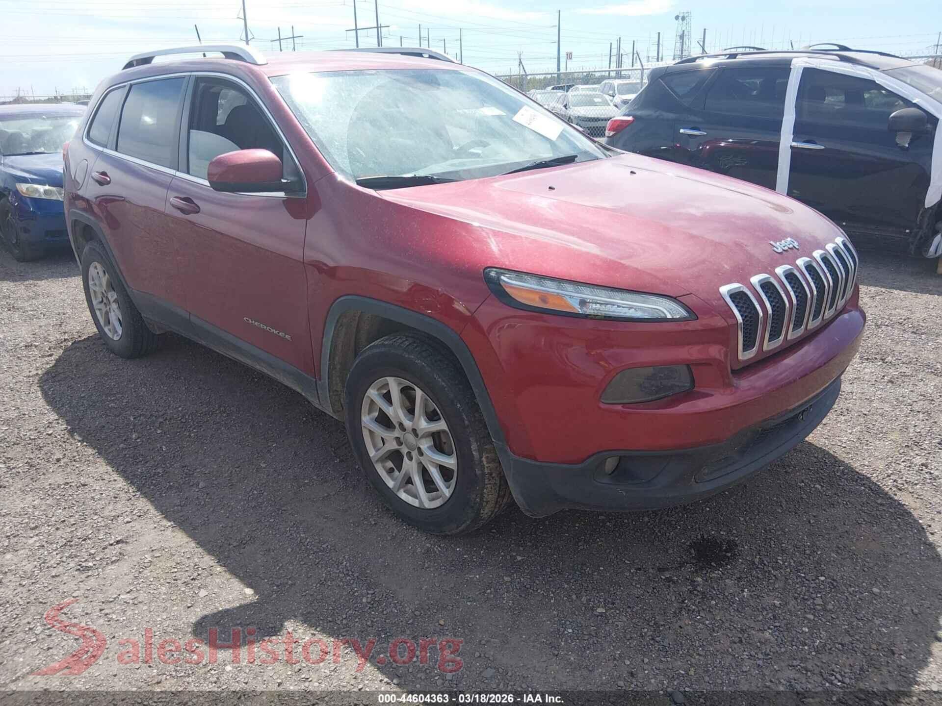 1C4PJMCS8HW571566 2017 JEEP CHEROKEE