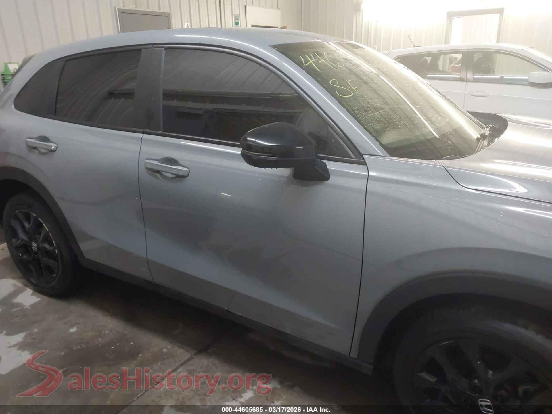 2023 HONDA HR-V VIN 3CZRZ2H59PM731973, auction photo 13