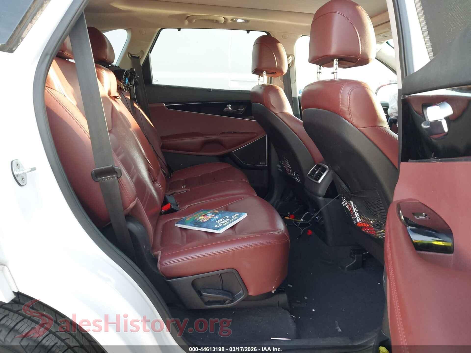 2017 KIA SORENTO VIN 5XYPK4A57HG230604, front passenger side