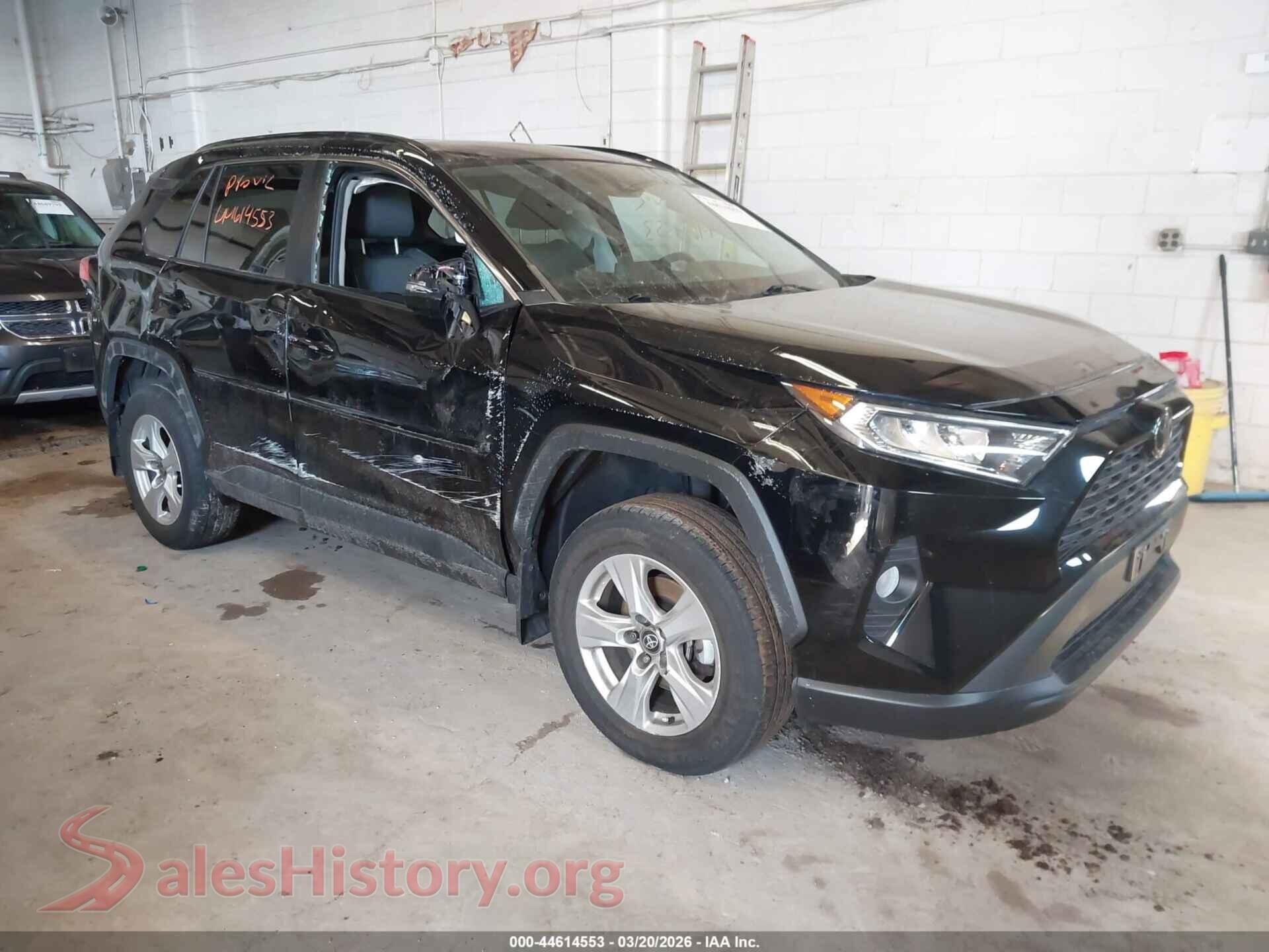 2T3P1RFV2MC248286 2021 TOYOTA RAV4