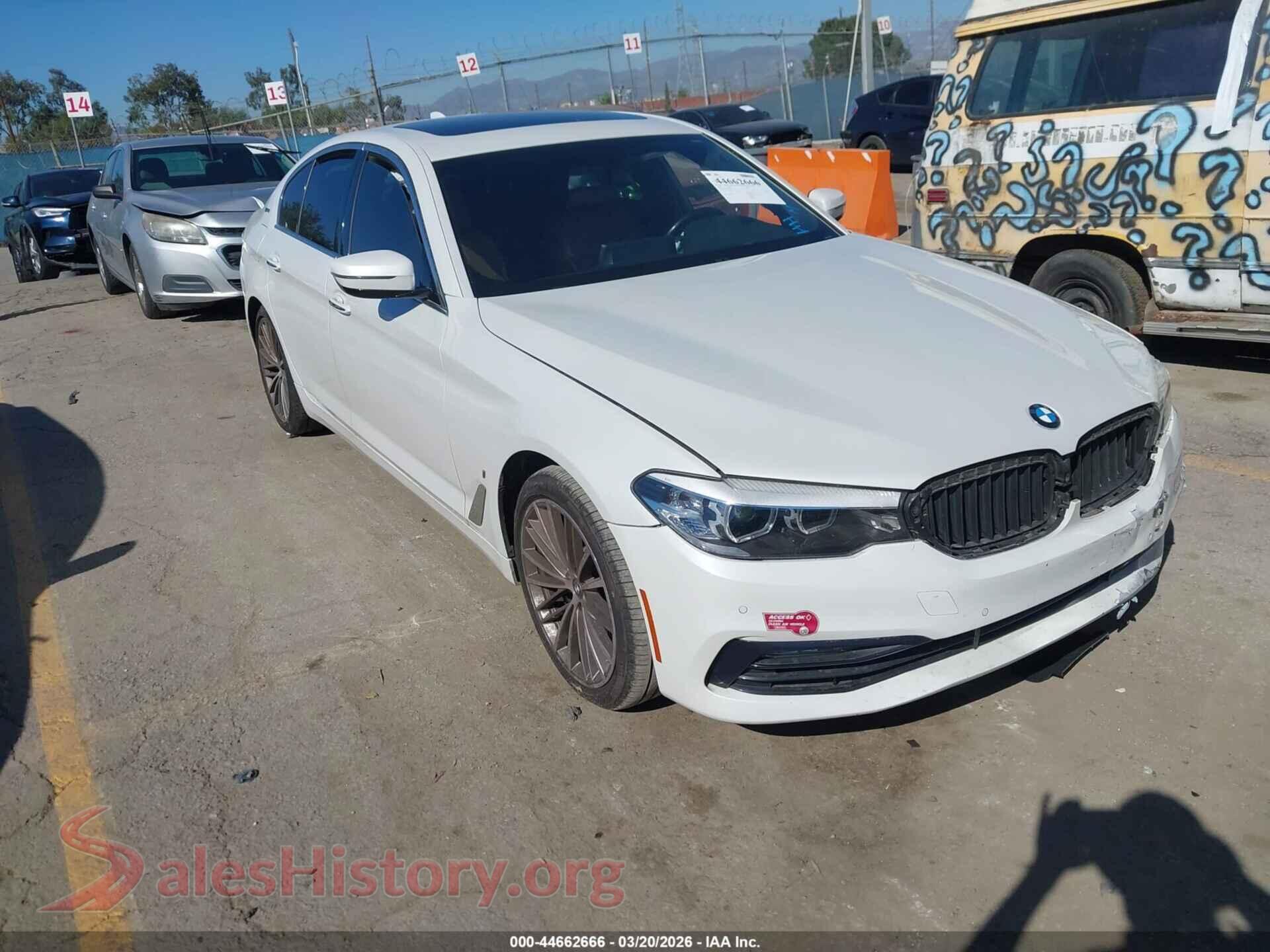 WBAJA9C5XJB252080 2018 BMW 530E