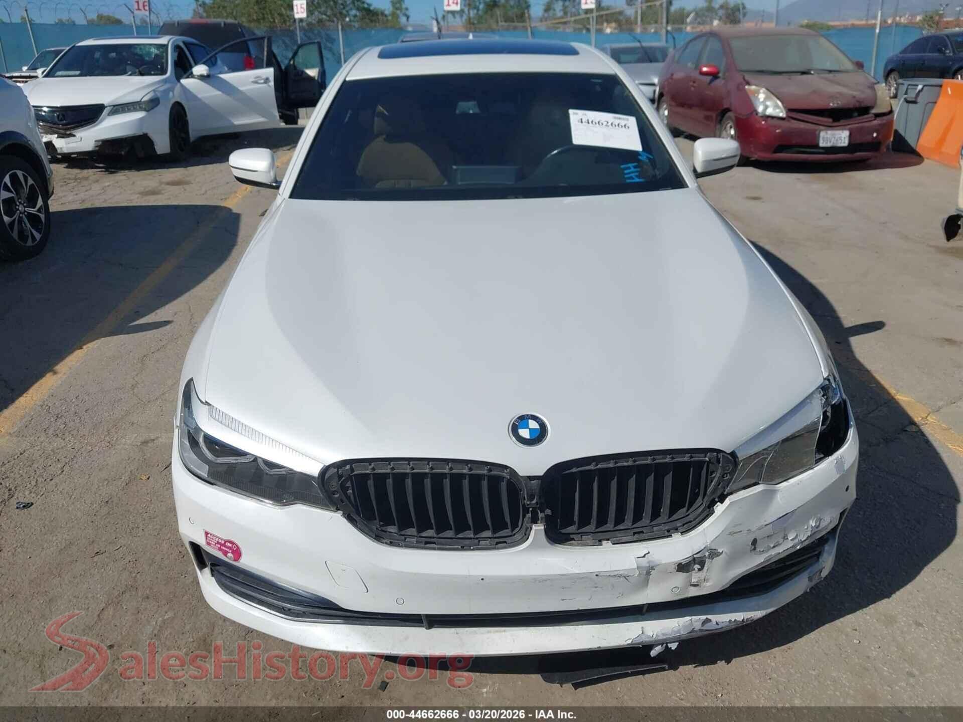 2018 BMW 530E VIN WBAJA9C5XJB252080, damage close-up