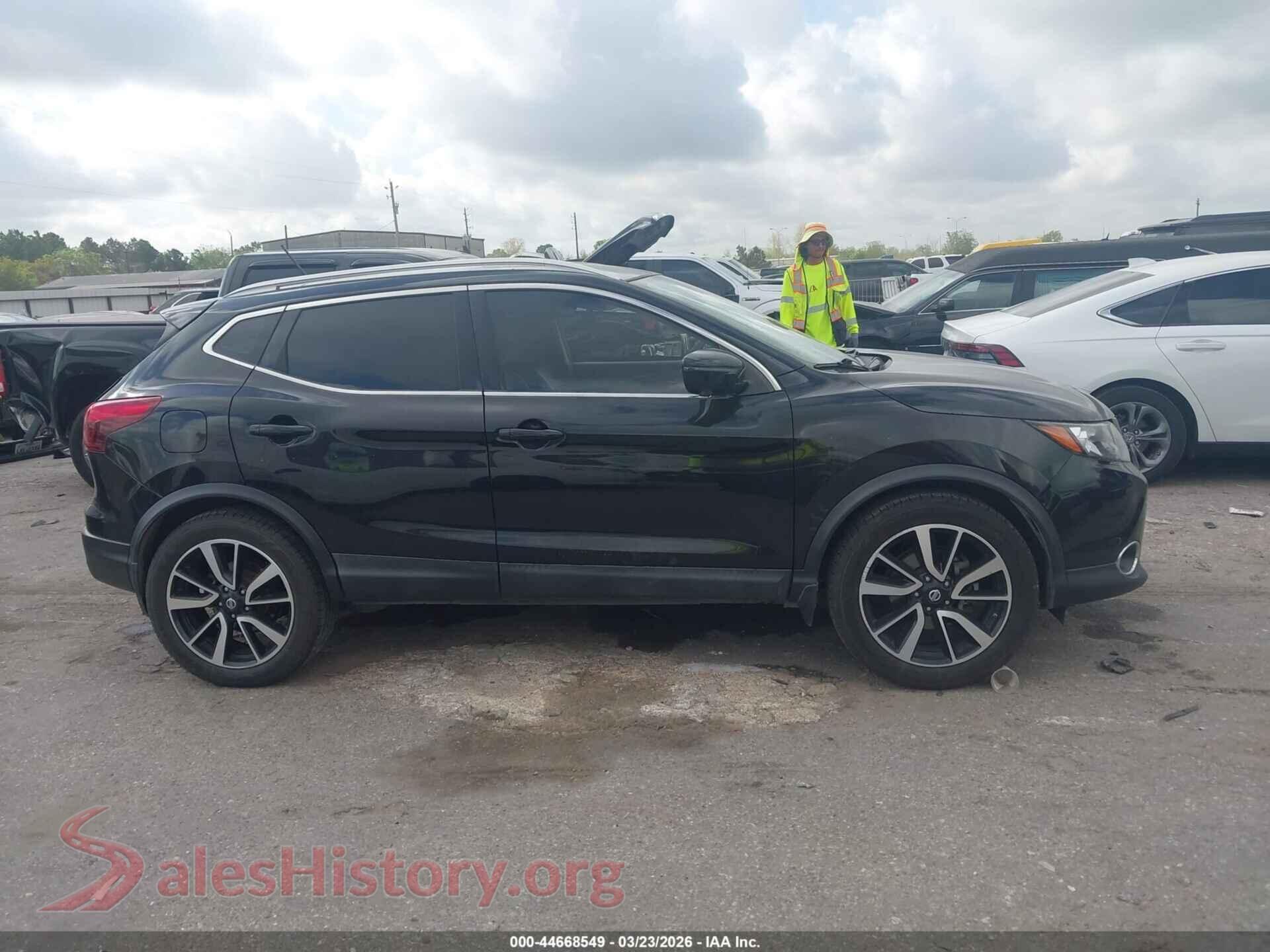 2018 NISSAN ROGUE SPORT VIN JN1BJ1CR3JW294422, auction photo 13