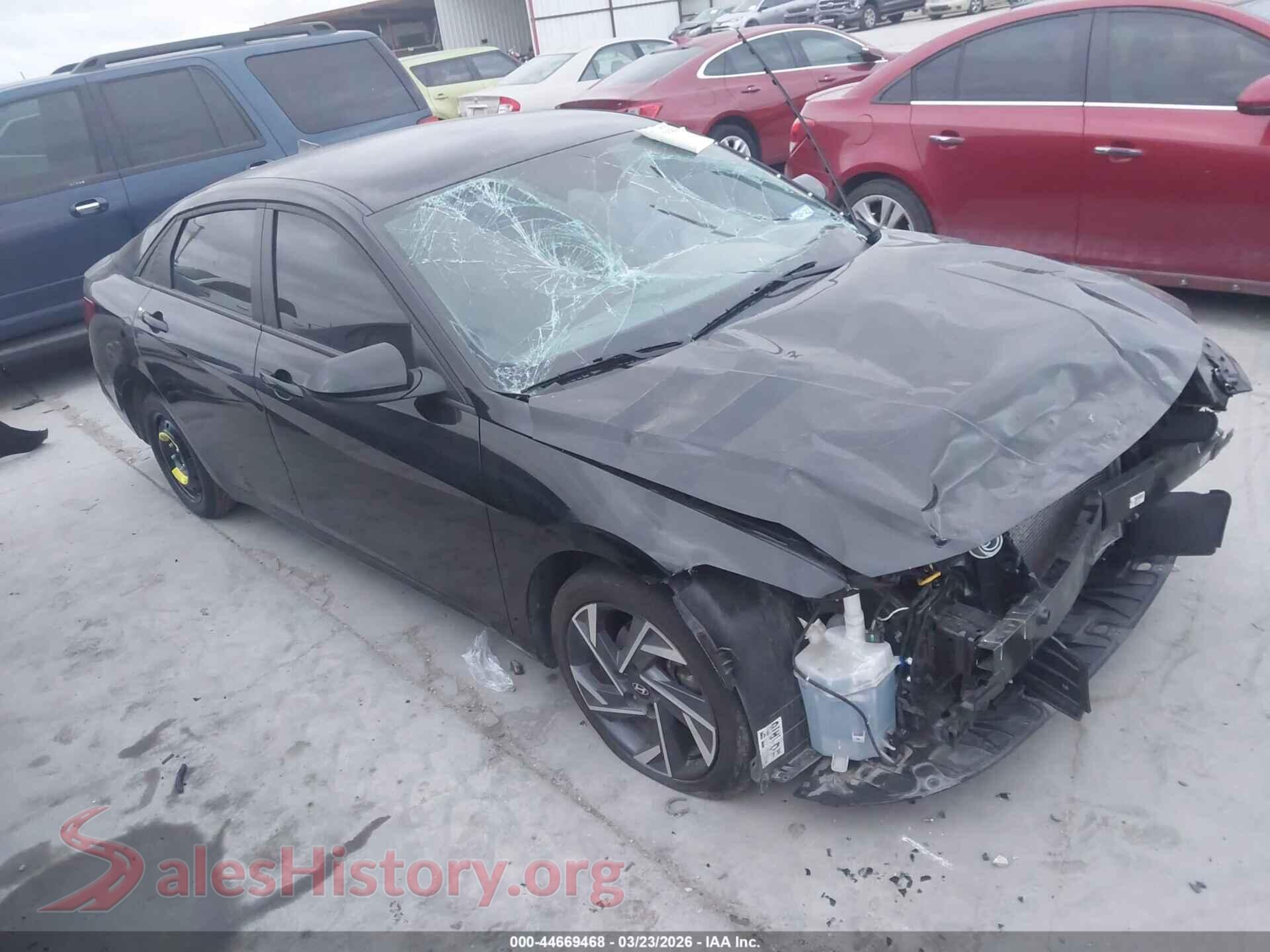 KMHLM4DG9SU958576 2025 HYUNDAI ELANTRA