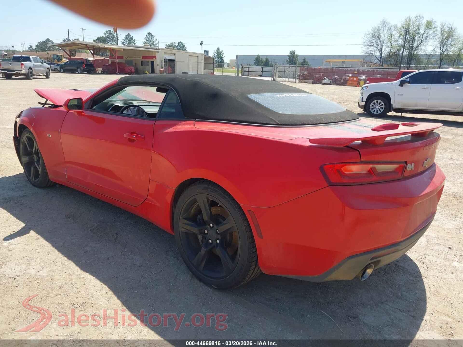 2017 CHEVROLET CAMARO VIN 1G1FH3D7XH0136099, driver side view
