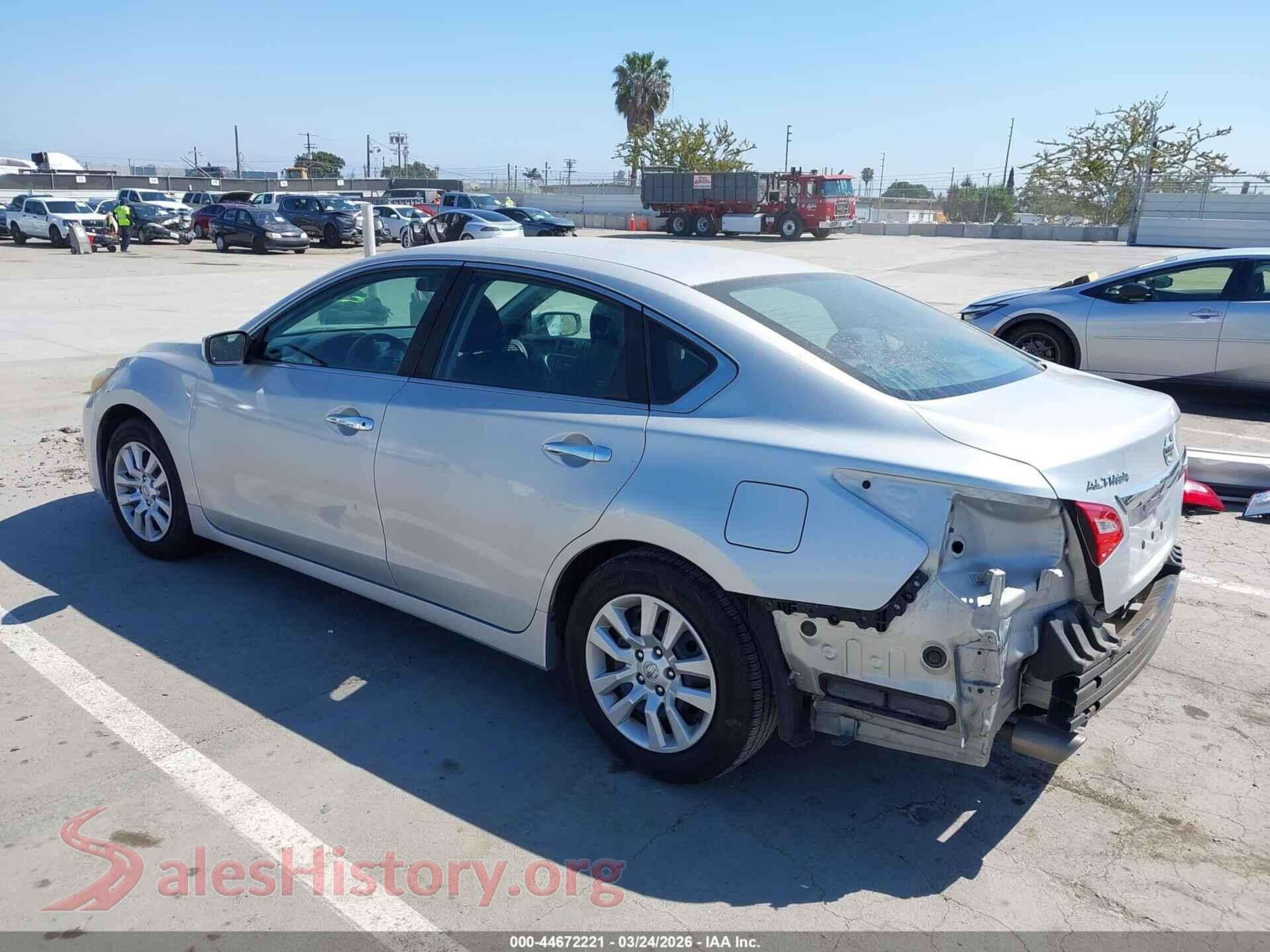 2017 NISSAN ALTIMA VIN 1N4AL3AP7HC244110, driver side view