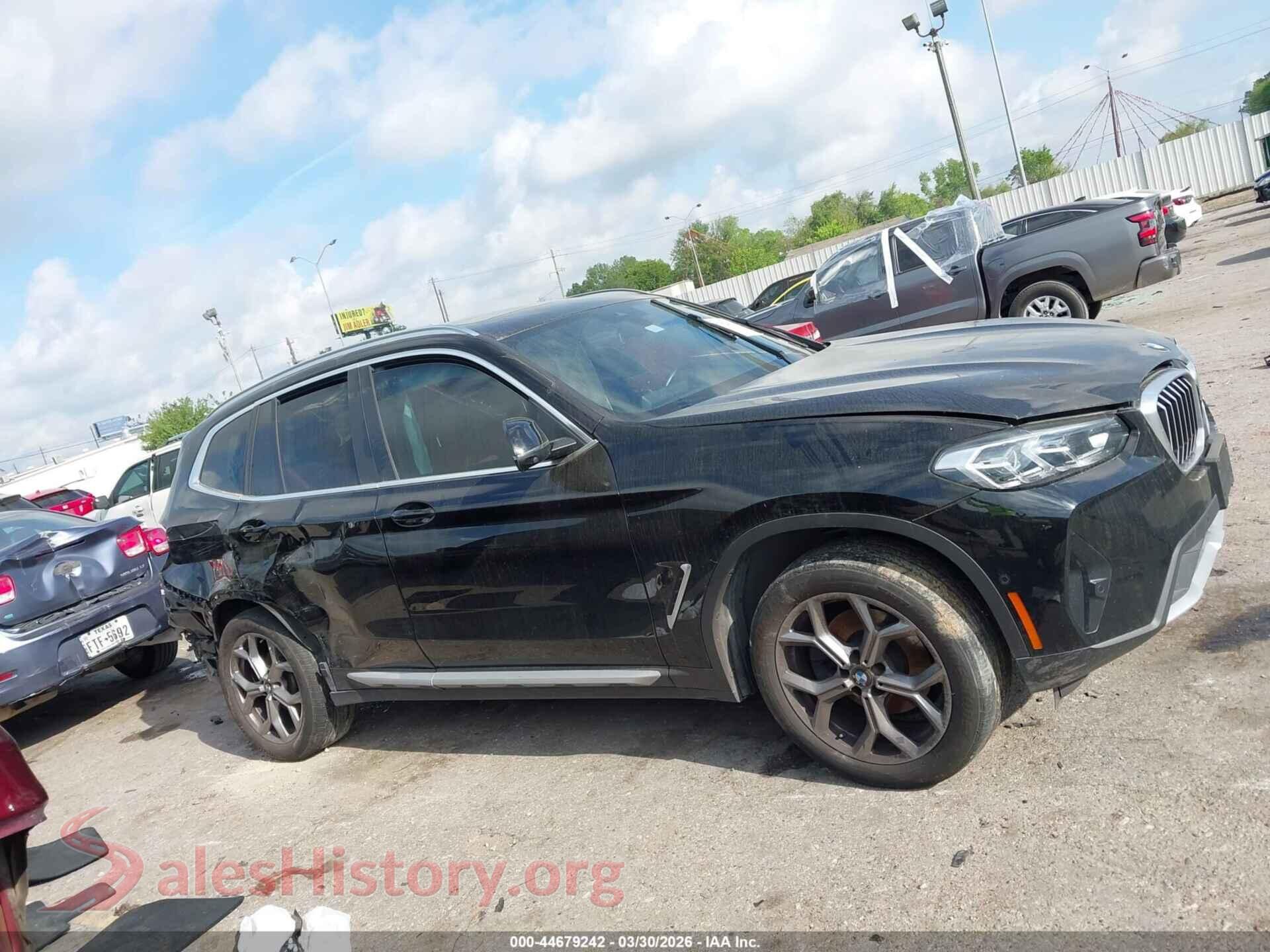 2024 BMW X3 VIN 5UX43DP00R9X38779, auction photo 13