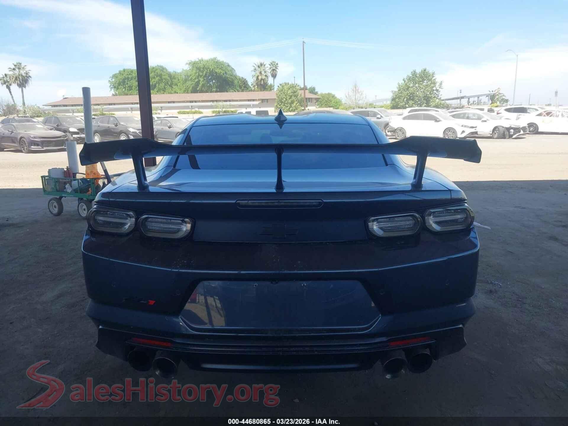 2019 CHEVROLET CAMARO VIN 1G1FK1R64K0136595, auction photo 16