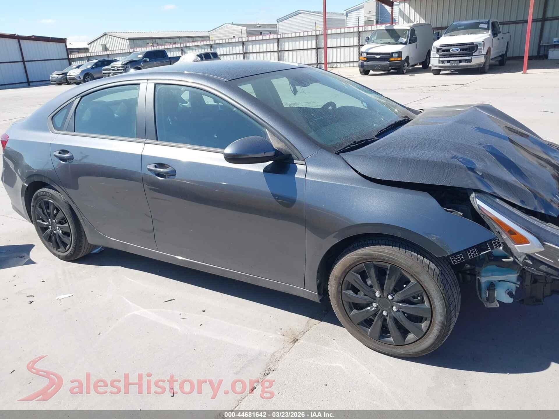 2023 KIA FORTE VIN 3KPF24AD2PE621478, auction photo 14