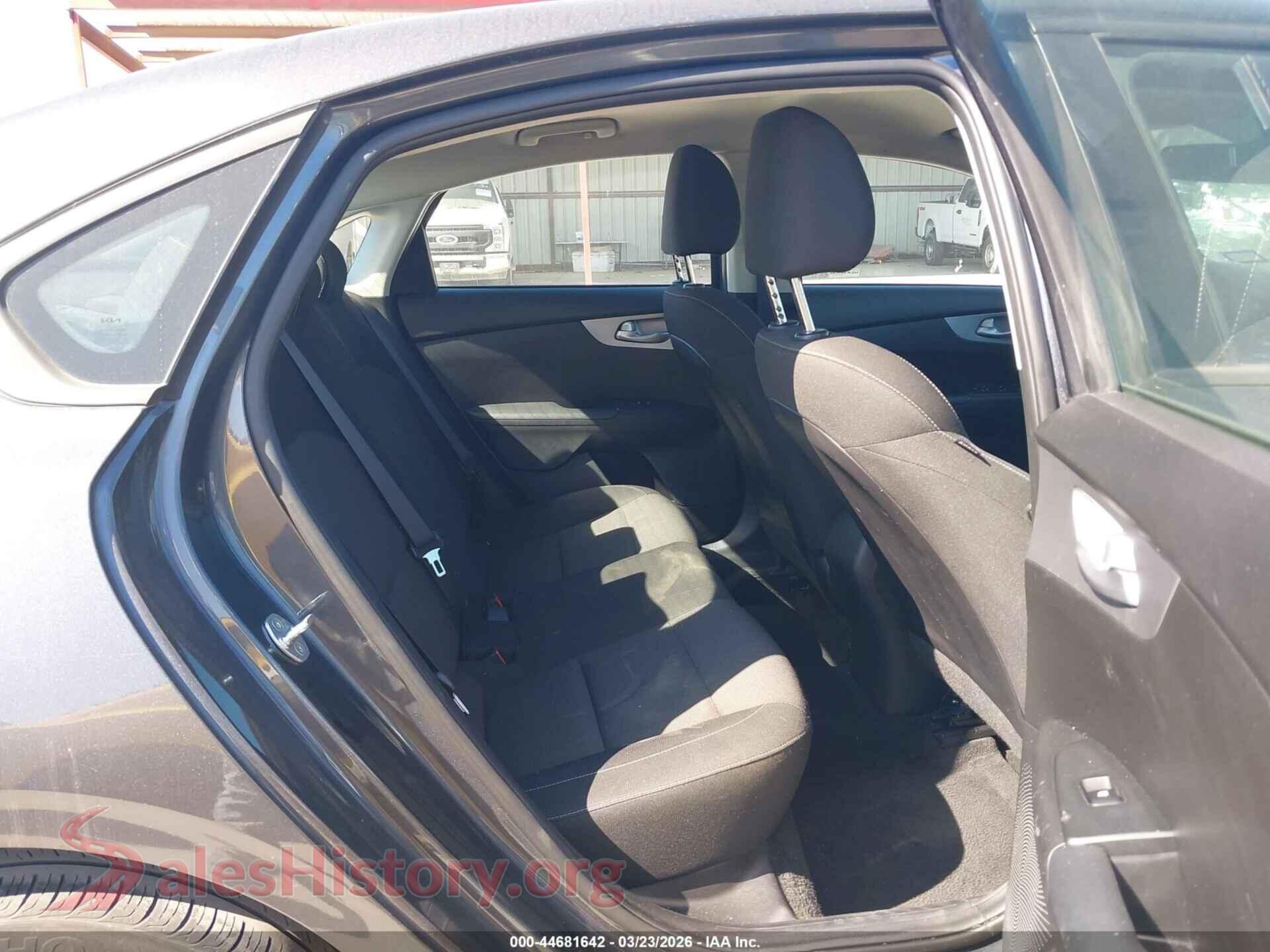 2023 KIA FORTE VIN 3KPF24AD2PE621478, front passenger side