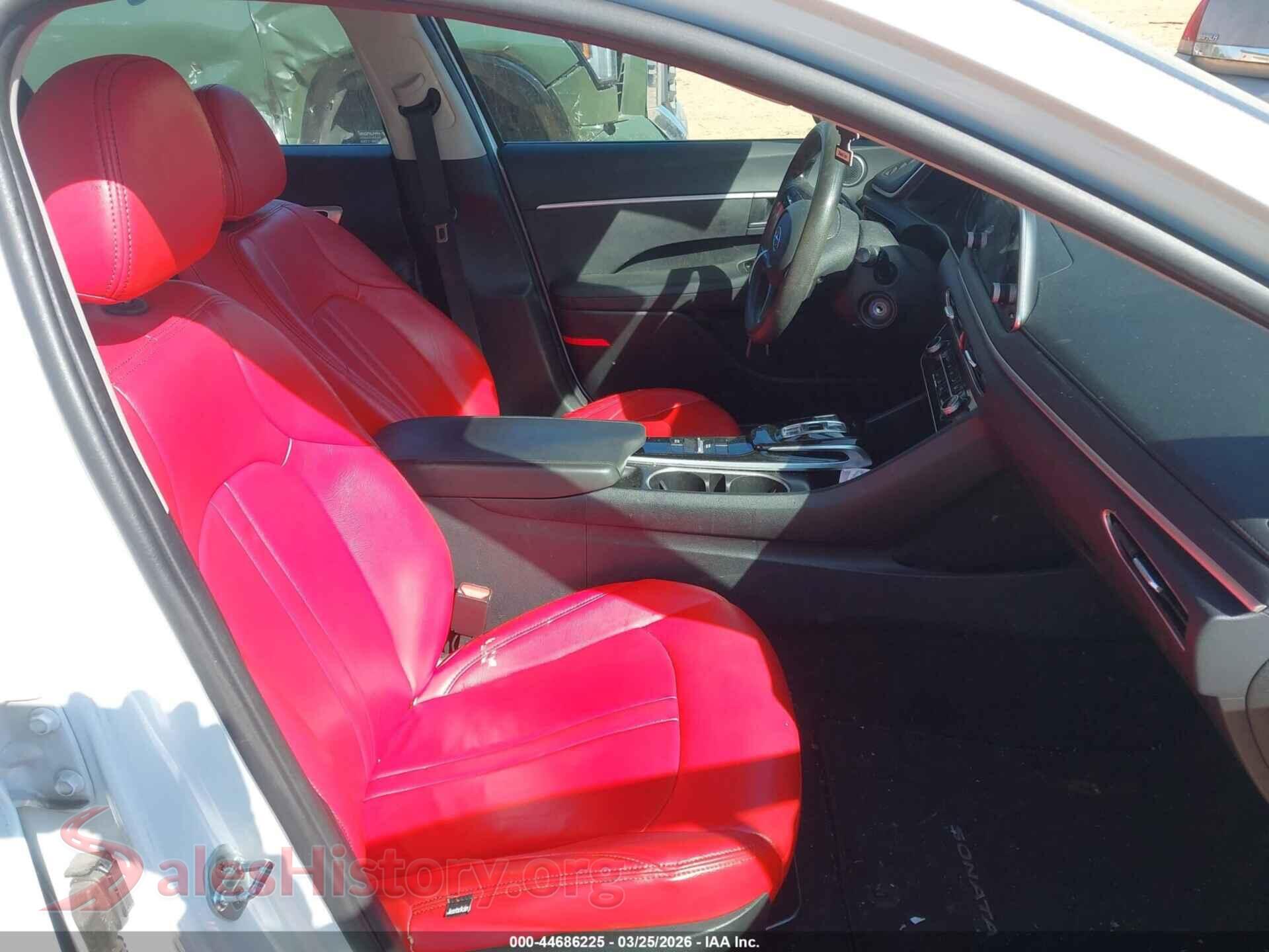 2020 HYUNDAI SONATA VIN 5NPEG4JA9LH028595, rear view