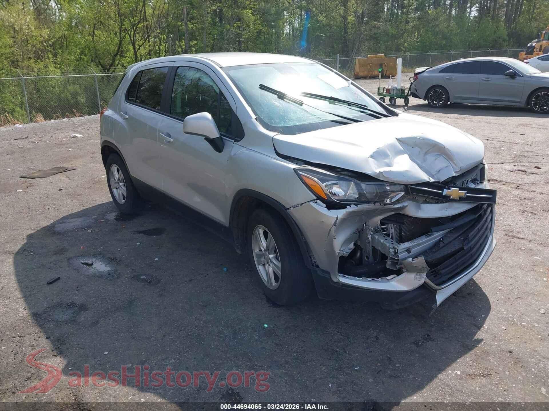 2022 CHEVROLET TRAX VIN KL7CJKSM0NB522688, auction photo