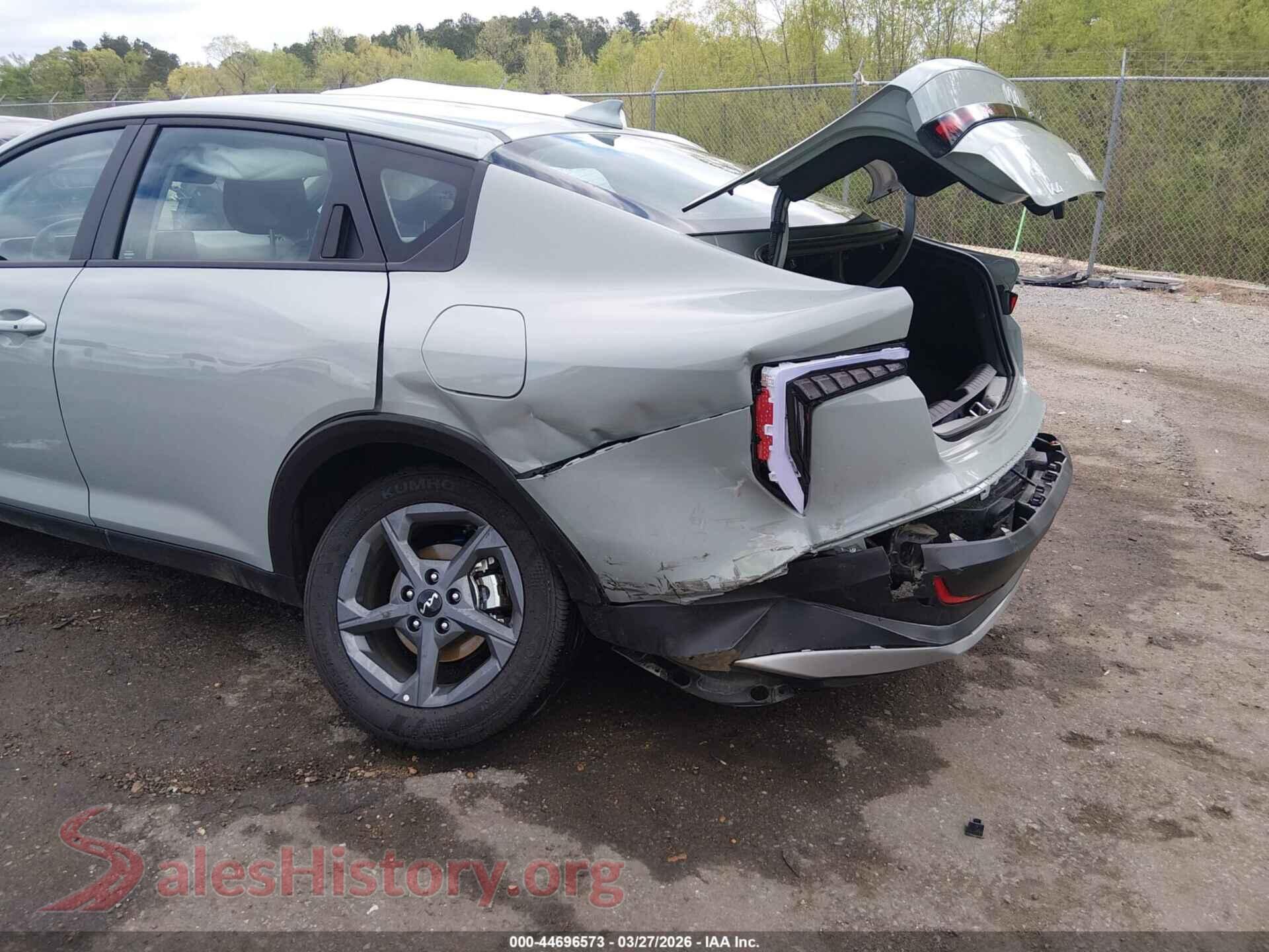 2025 KIA K4 VIN 3KPFT4DE8SE229373, rear passenger side