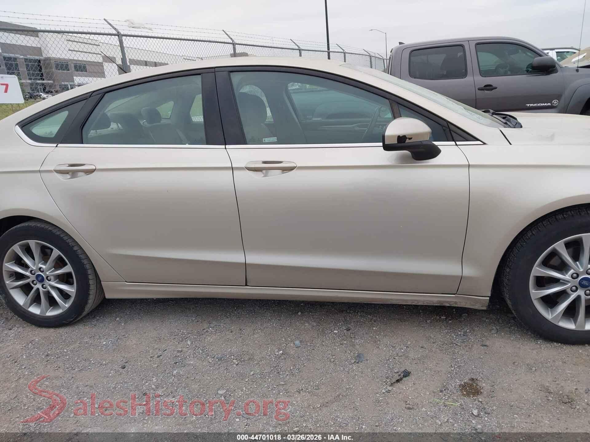 2017 FORD FUSION VIN 3FA6P0H72HR407035, auction photo 13