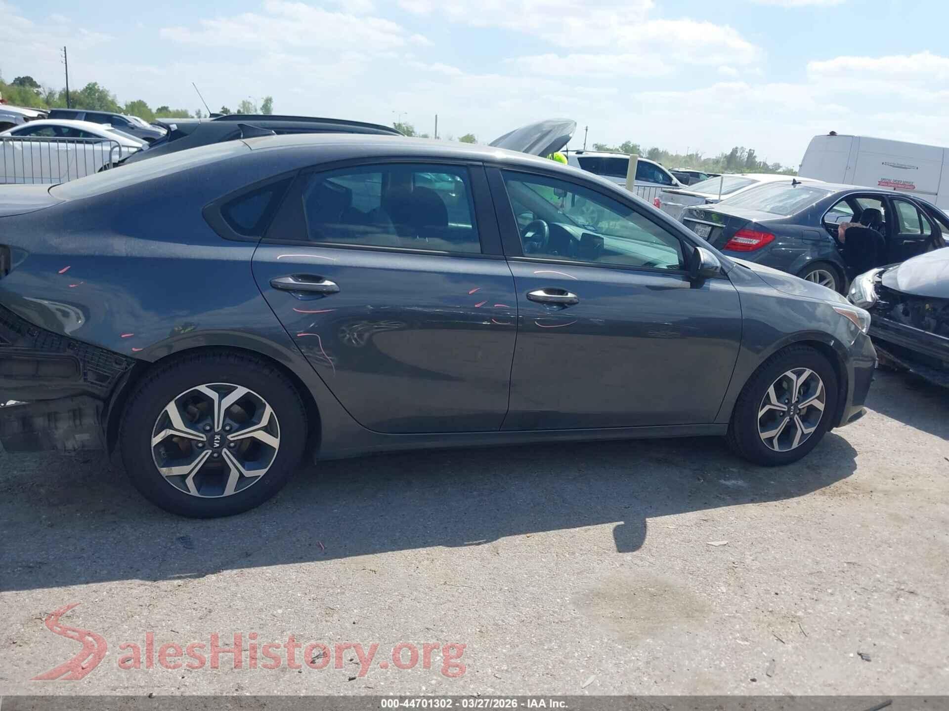 2021 KIA FORTE VIN 3KPF24AD7ME387821, auction photo 13