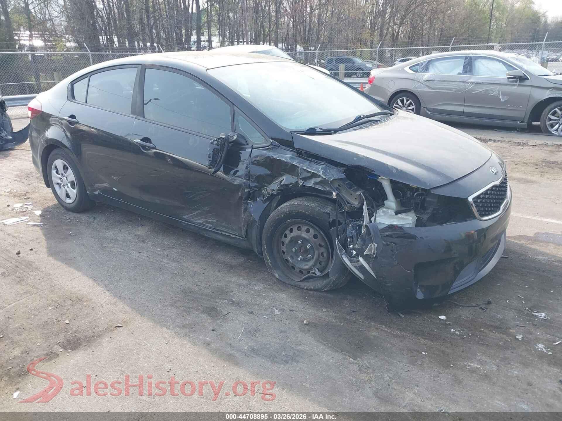 3KPFK4A78HE101300 2017 KIA FORTE