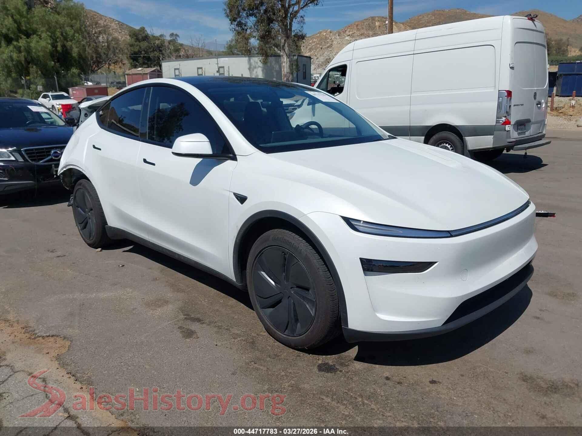 7SAYGDED9TF395256 2026 TESLA MODEL Y
