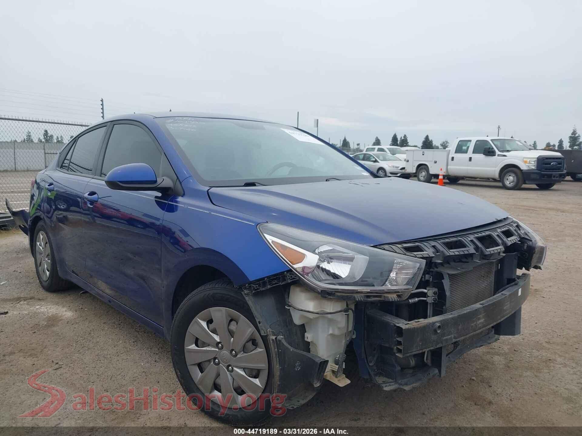 3KPA24AB5KE253945 2019 KIA RIO