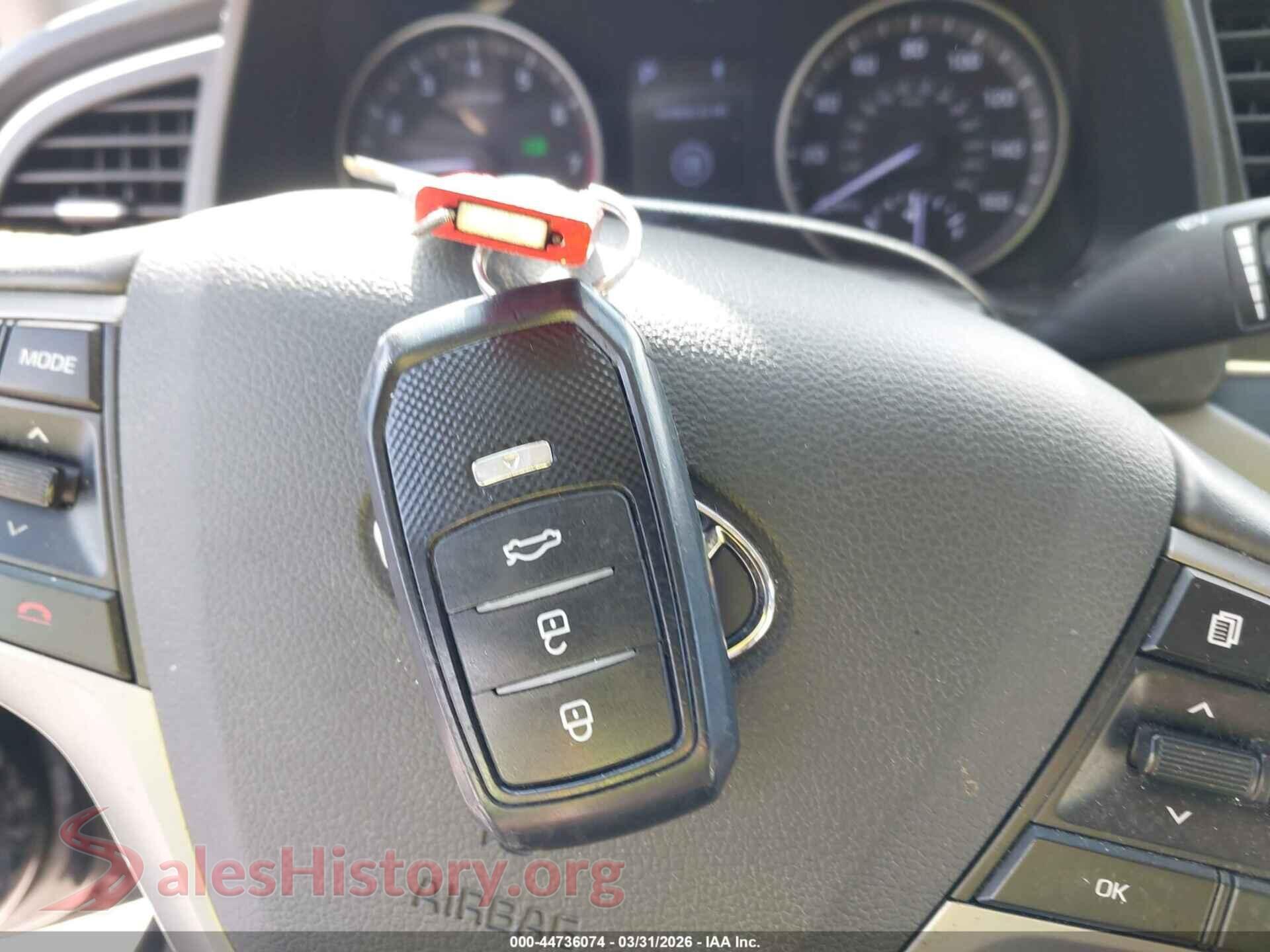 2018 HYUNDAI ELANTRA VIN 5NPD84LF8JH309222, odometer mileage